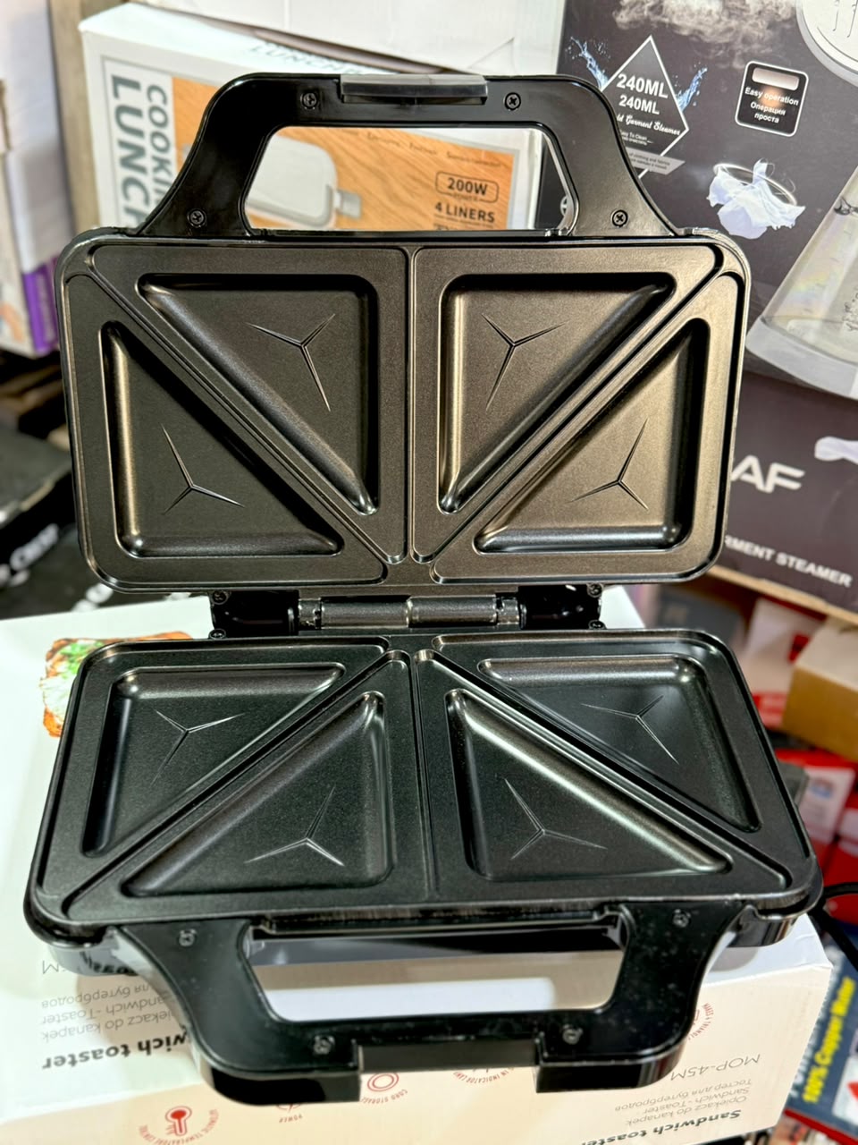 MPM Sandwich Maker Toaster 900W MOP-45M