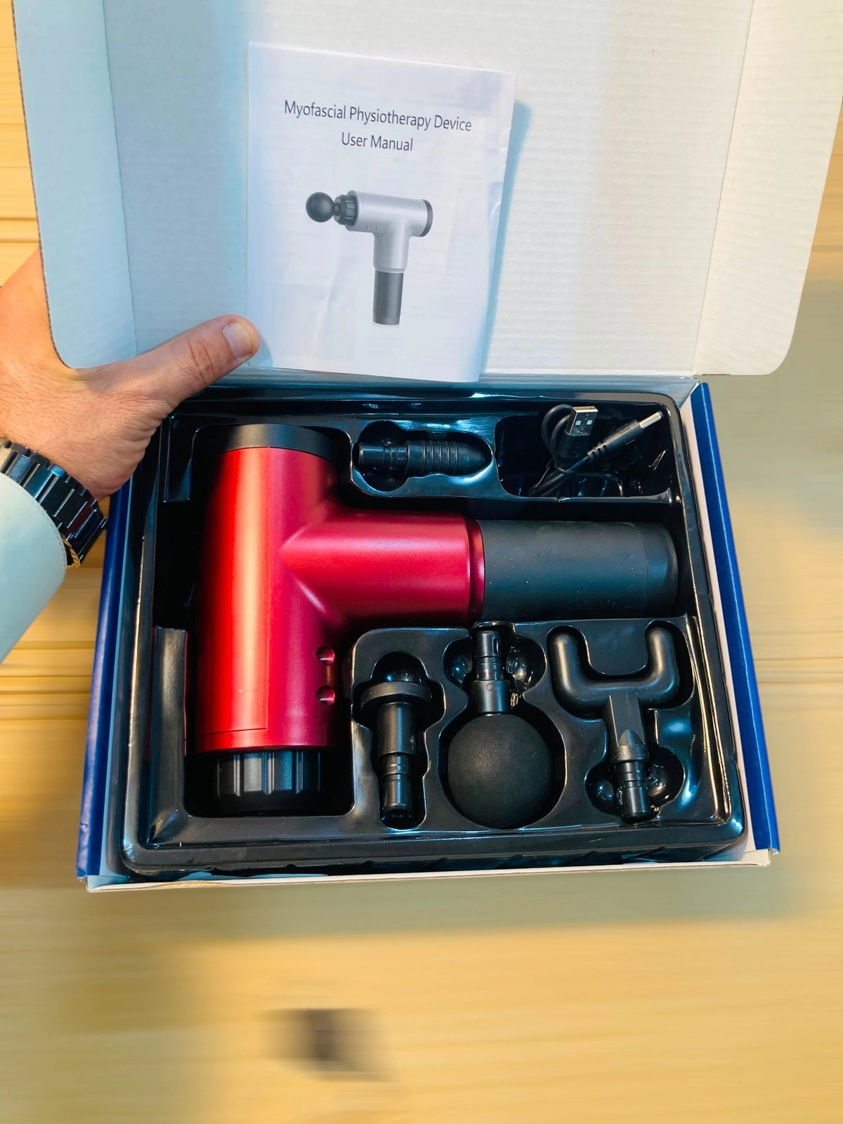 Handheld Deep Tissue Muscle Fascial Massage Gun with 6-Level Variable Frequency Vibration and 4 Interchangeable Attachments RH-320