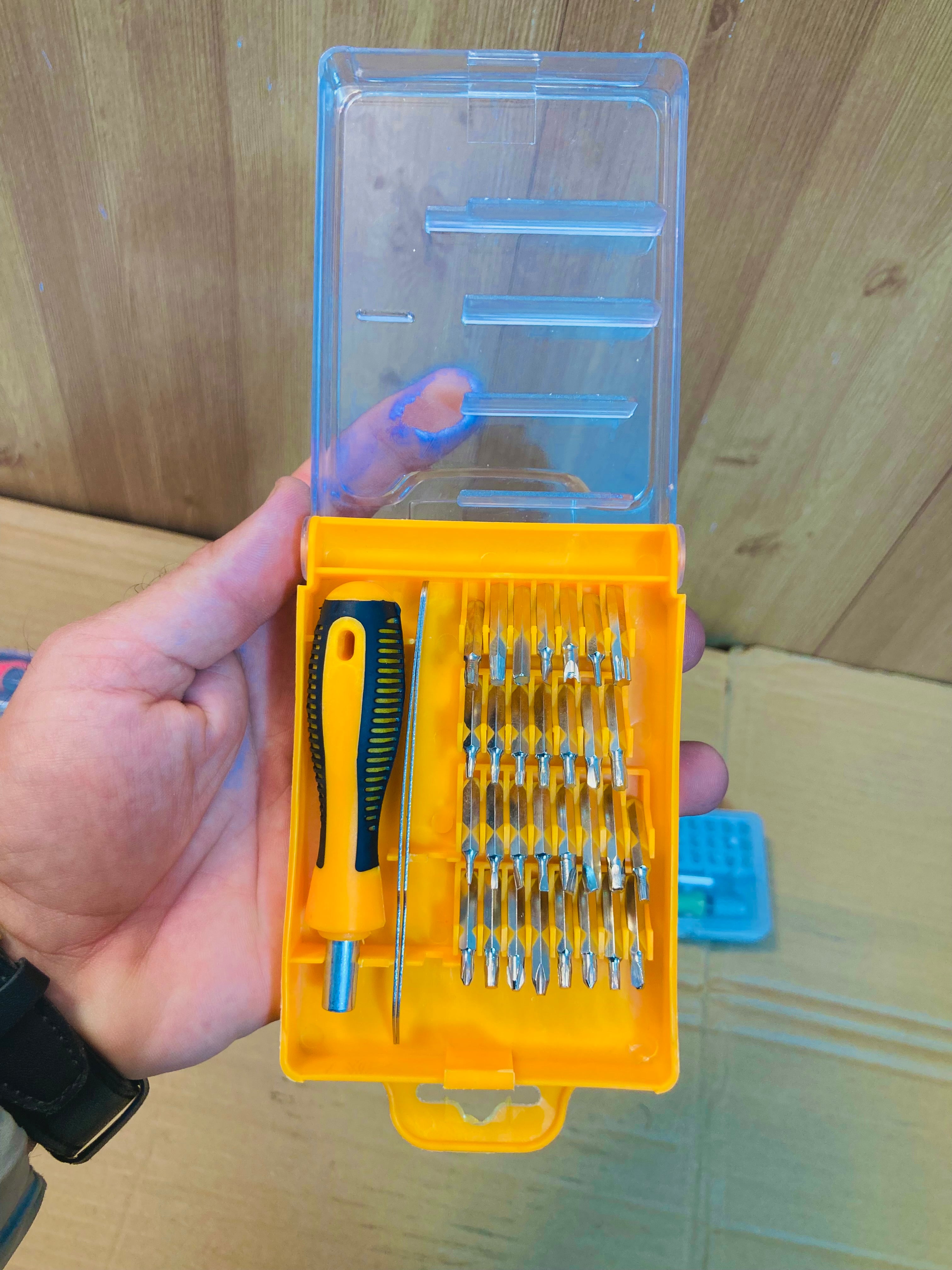 32-in-1 Precision Magnetic Screwdriver Set