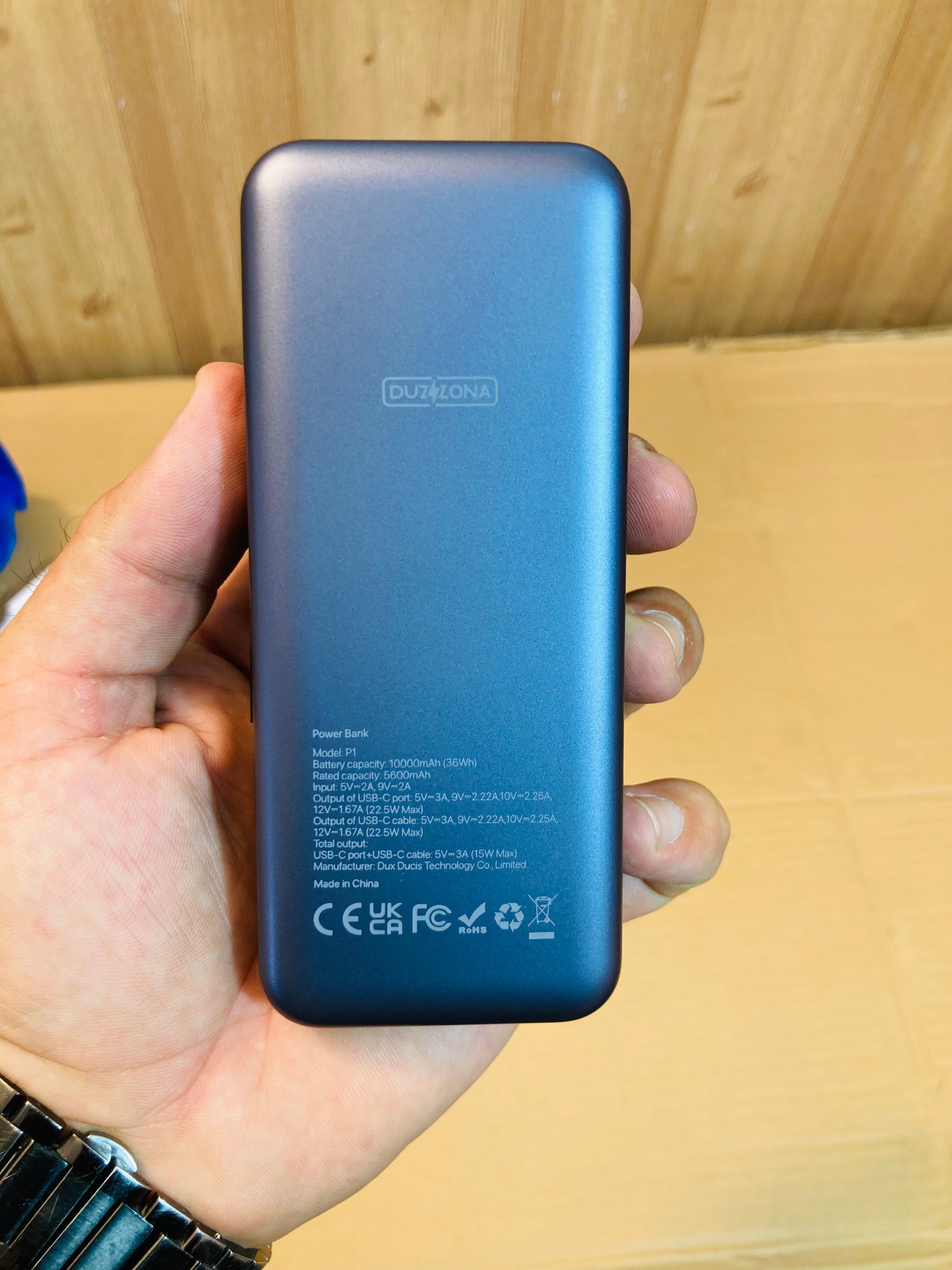 Lot Imported Duzzona P1 10000mAh Portable 22.5W Power Bank with Built-in Retractable Cable