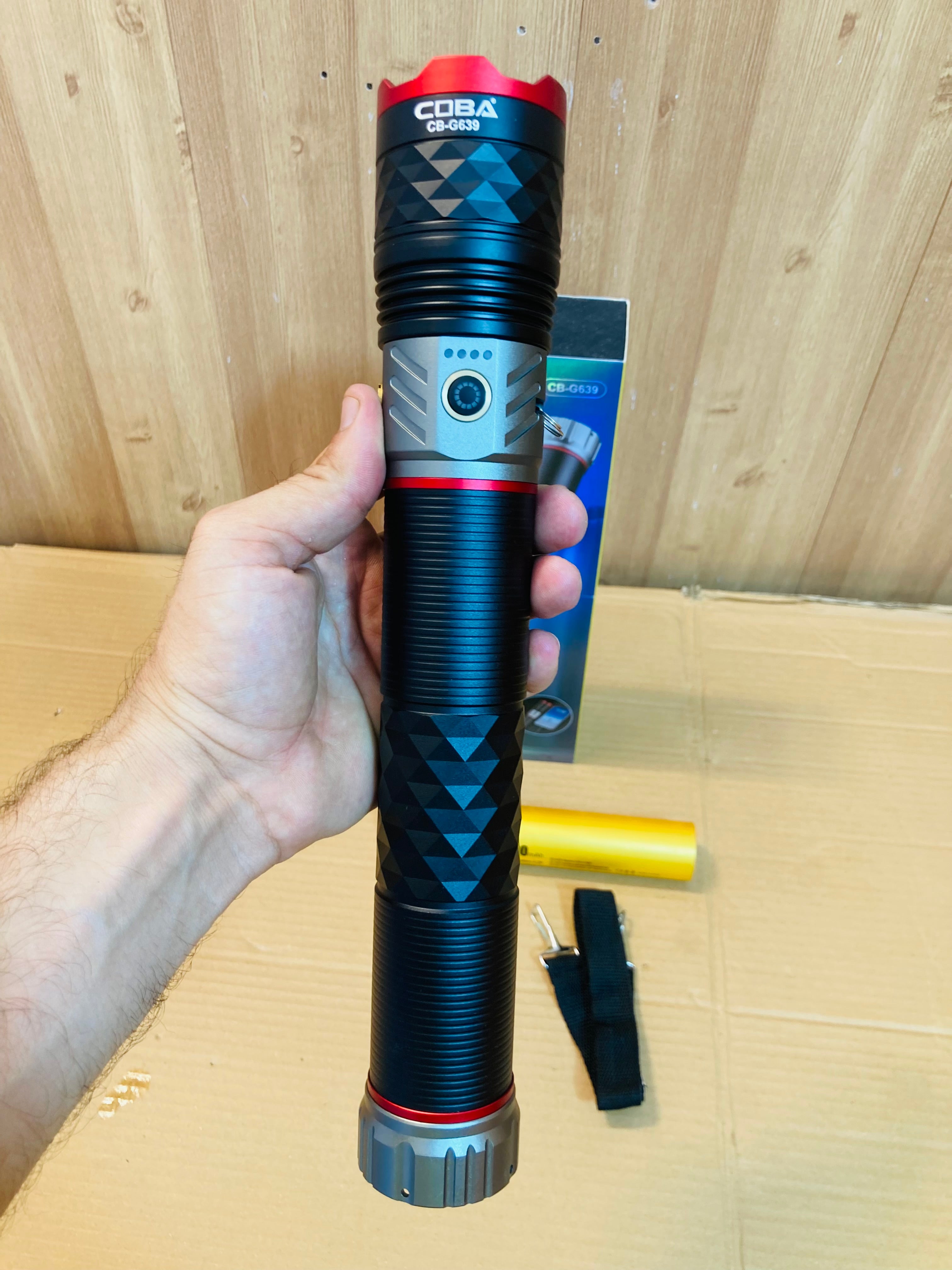 COBA Long Range Aluminium Alloy Strong Flashlight Torch CB-G639