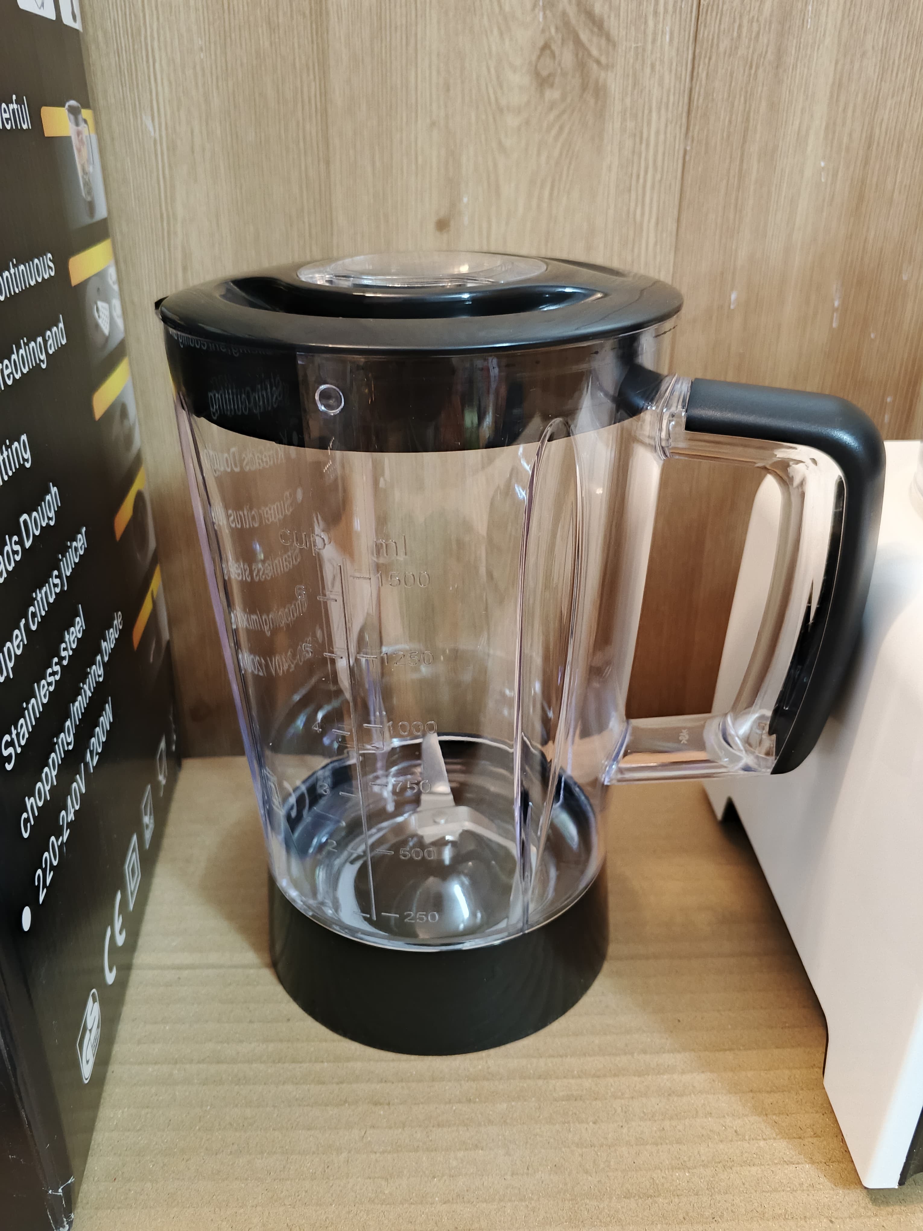 Sinbo 7in1 Food Processor 1200W & 1.5 Litre SHB-1515