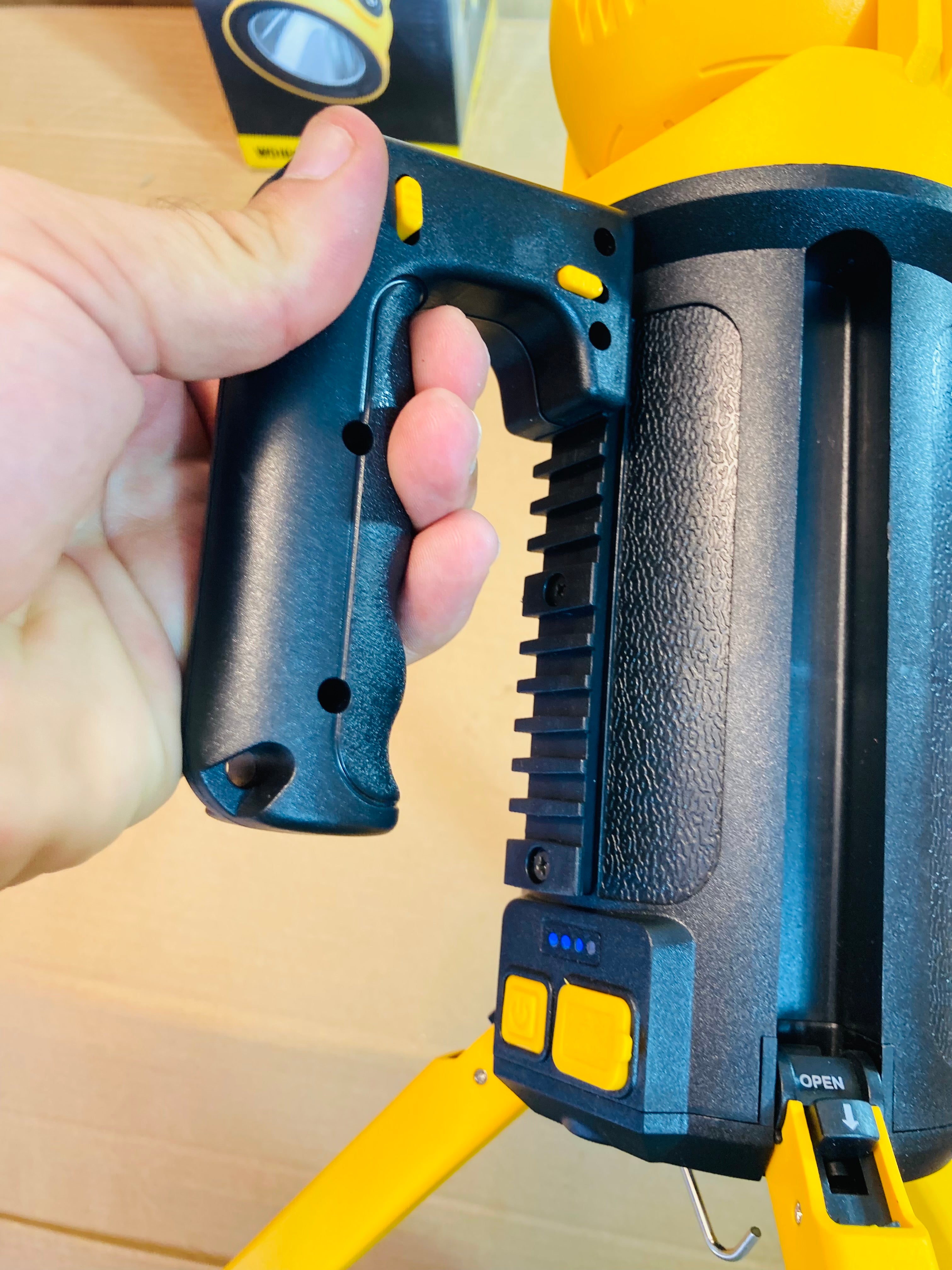 Multifunctional Rechargeable Led Searchlight - Camping Light