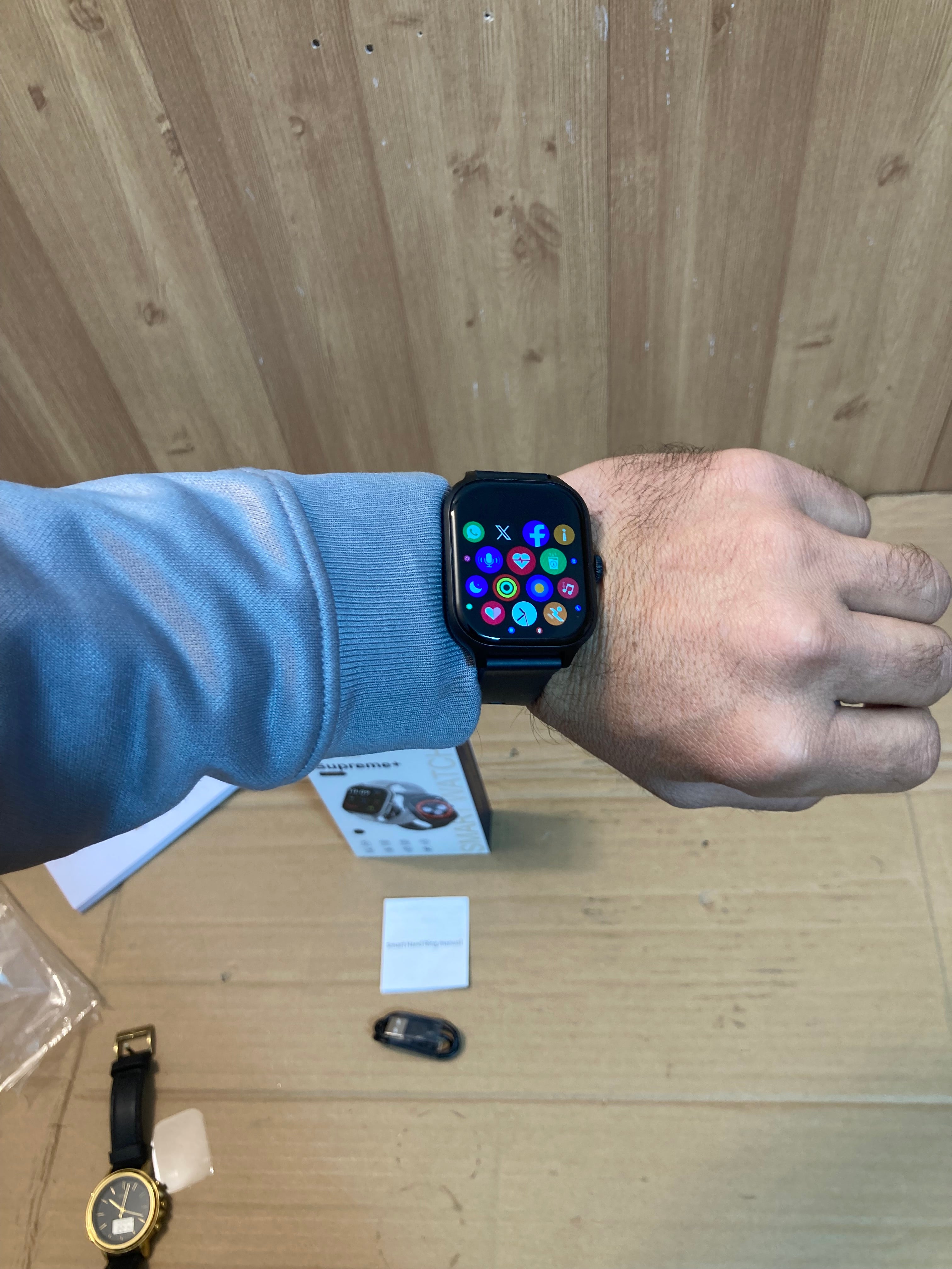 Kamal Supreme Smart Watch K727