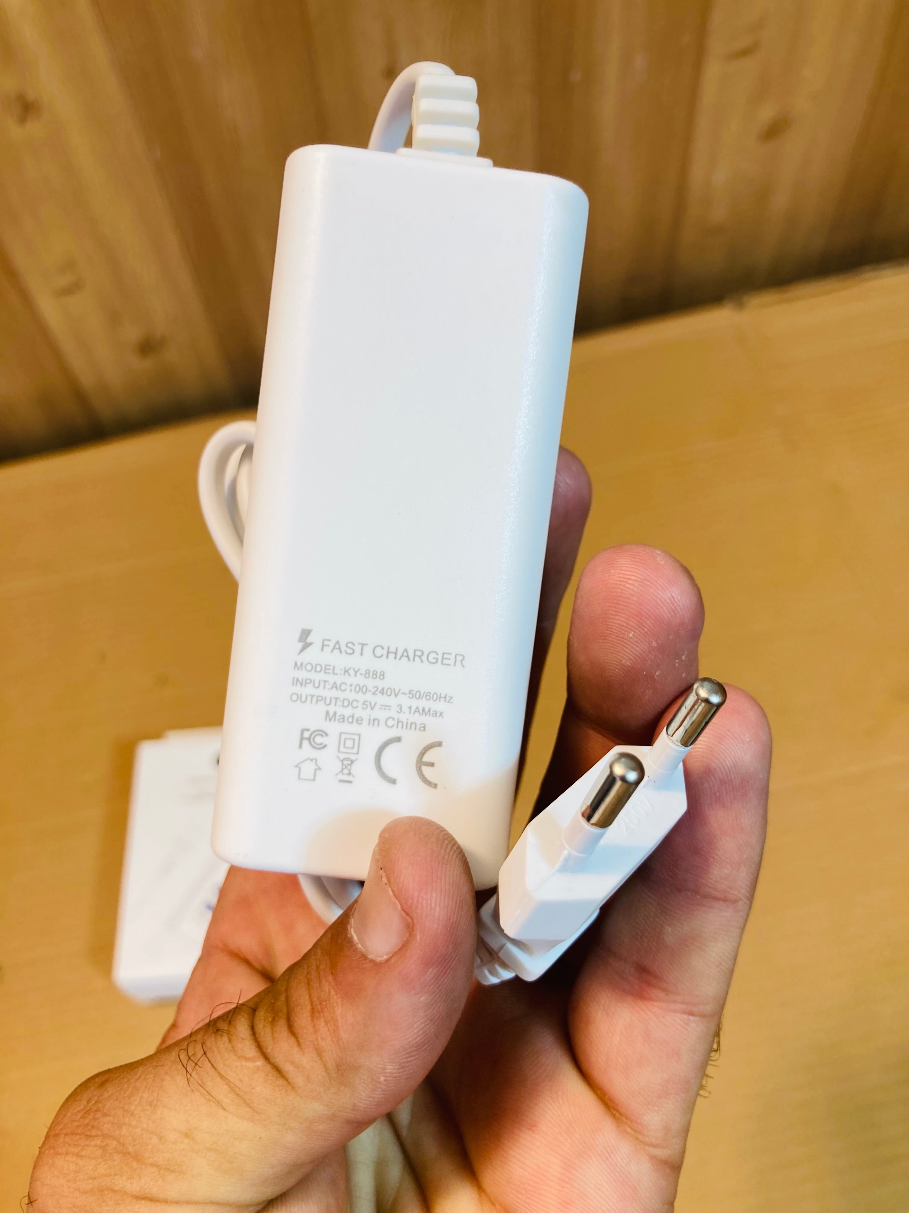 20W 2-Type-C 2-USB 4 Plugs Power Socket Adapter
