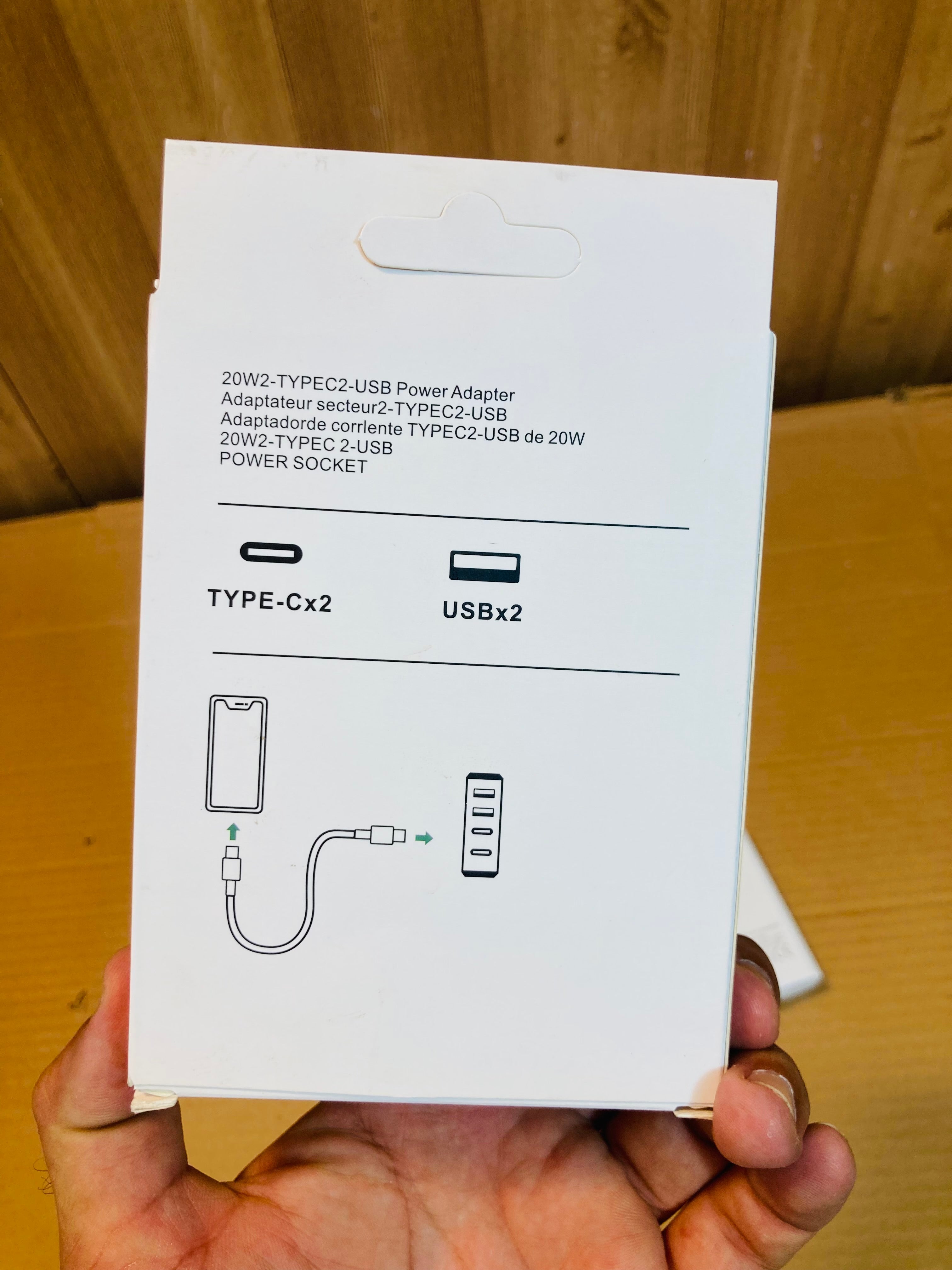 20W 2-Type-C 2-USB 4 Plugs Power Socket Adapter