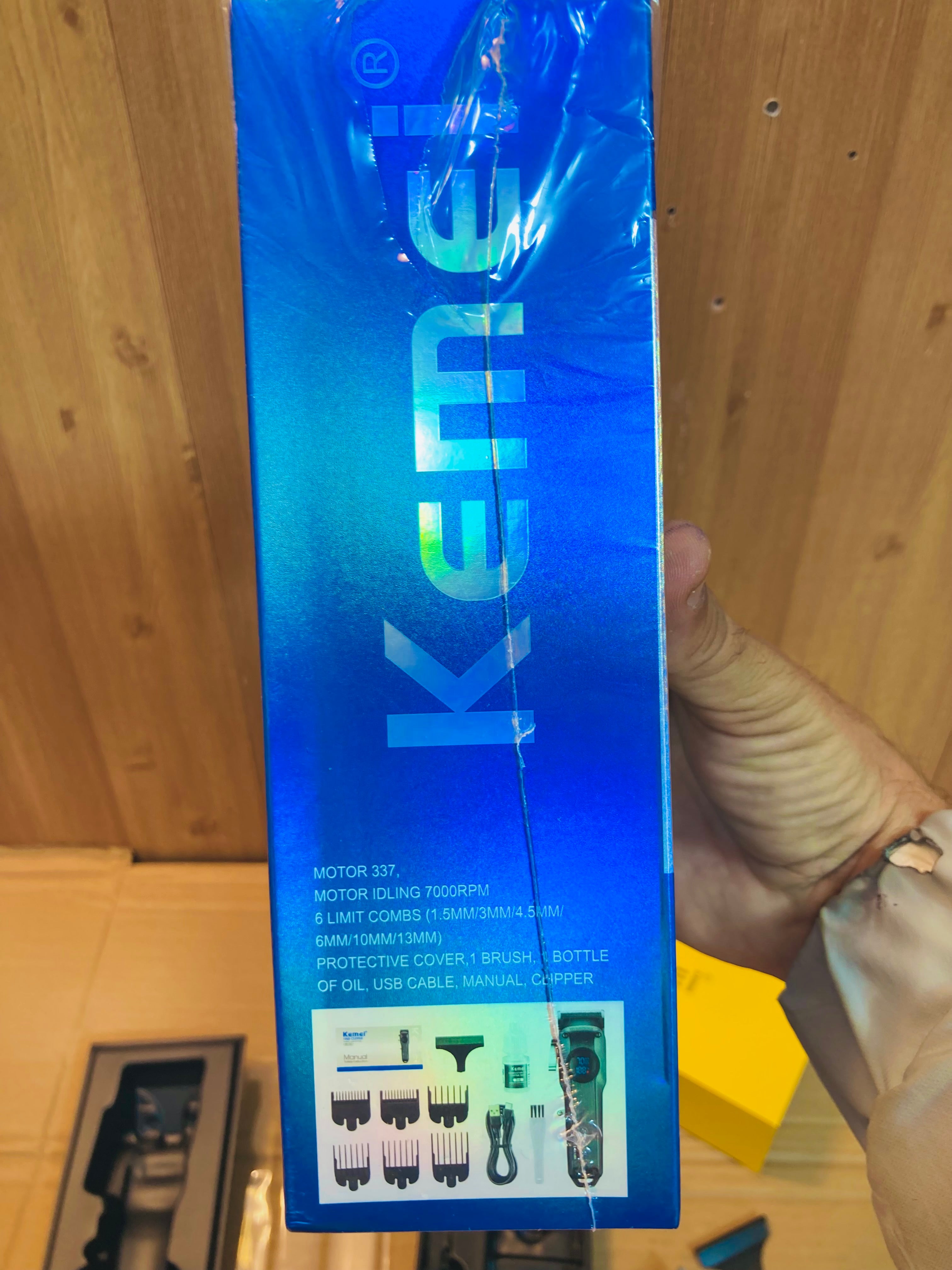 Kemei Digital Professional Rechargeable Hair Clipper & Trimmer KM-1551