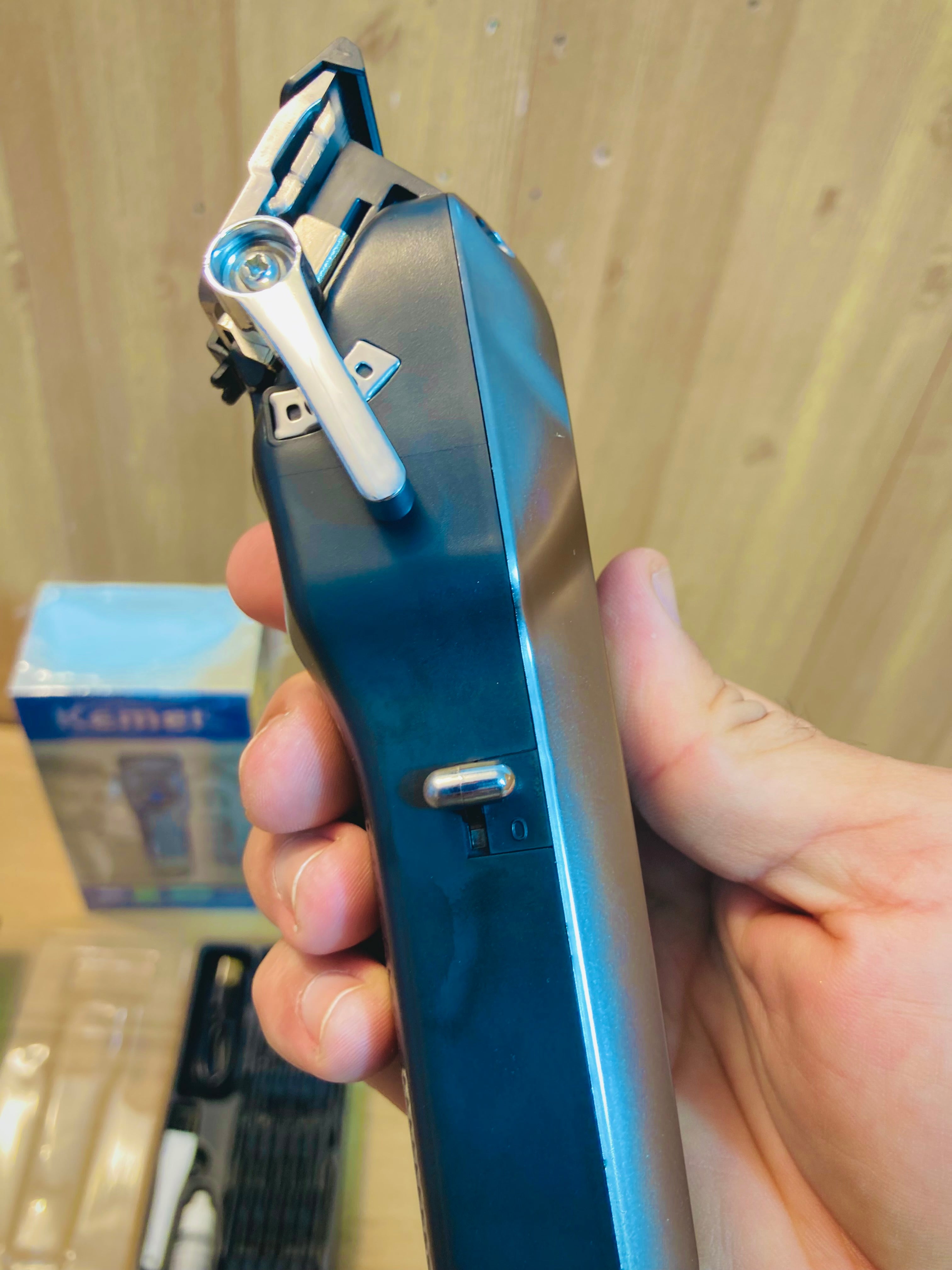 Kemei Digital Professional Rechargeable Hair Clipper & Trimmer KM-1551