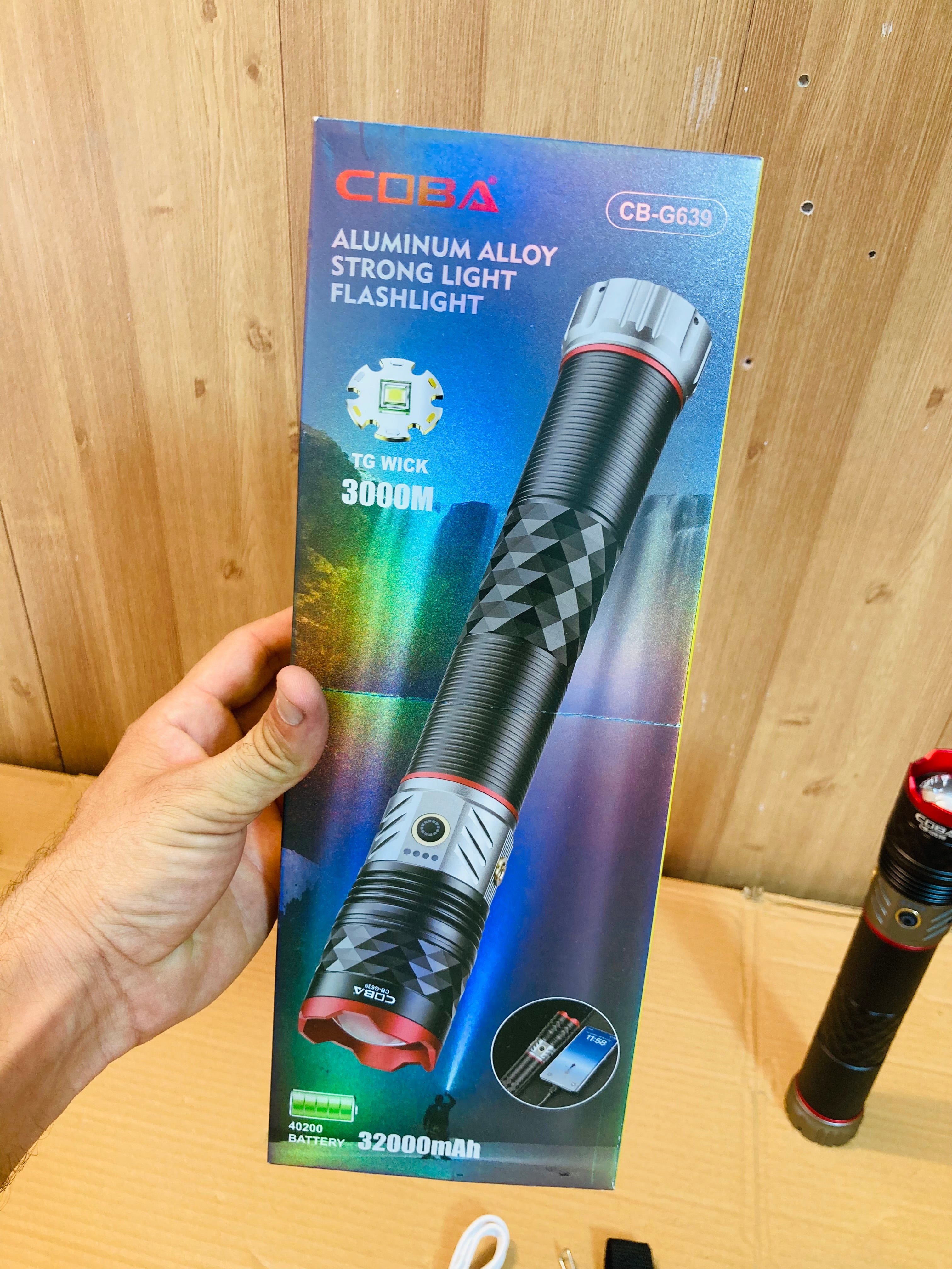 COBA Long Range Aluminium Alloy Strong Flashlight Torch CB-G639