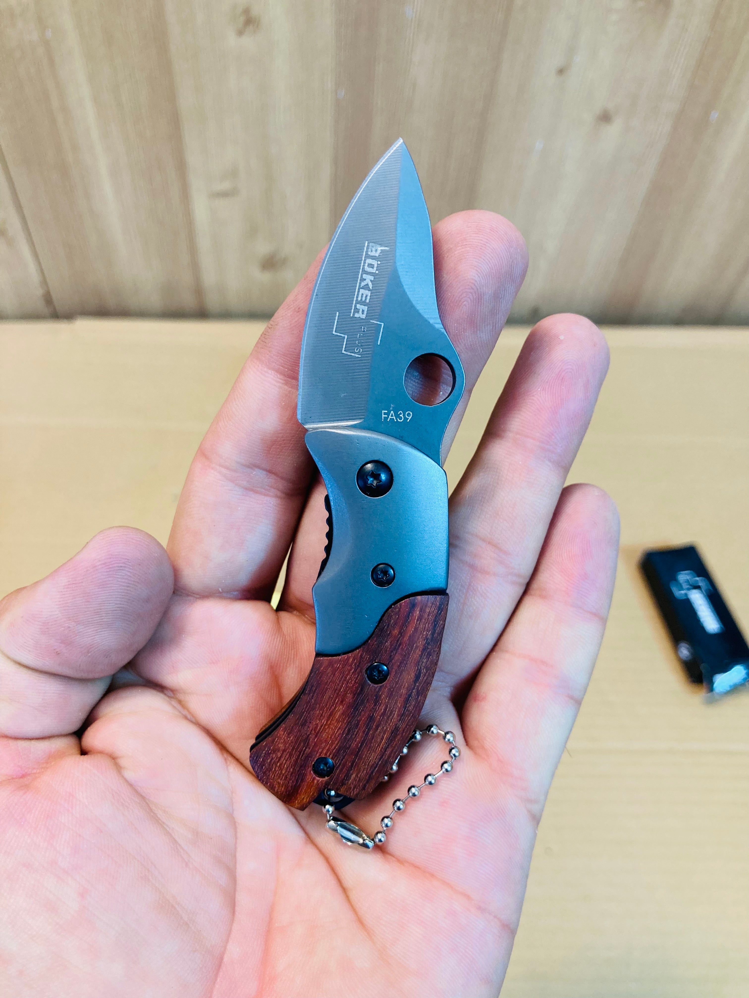 Buck USA Folding Tactical Pocket Knife