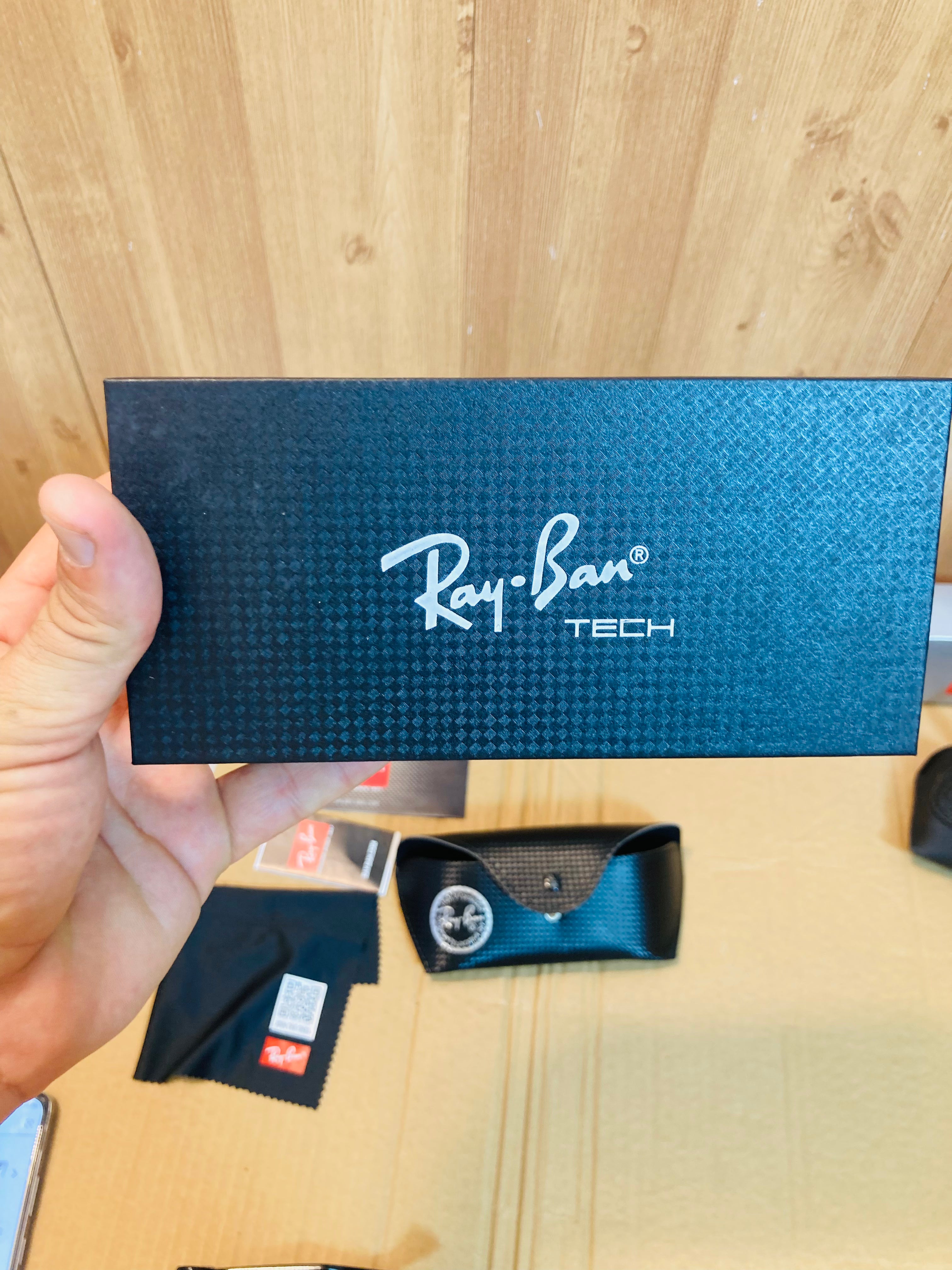 Ray-Ban RB2140 Original Wayfarer Classic Polarized Sunglasses