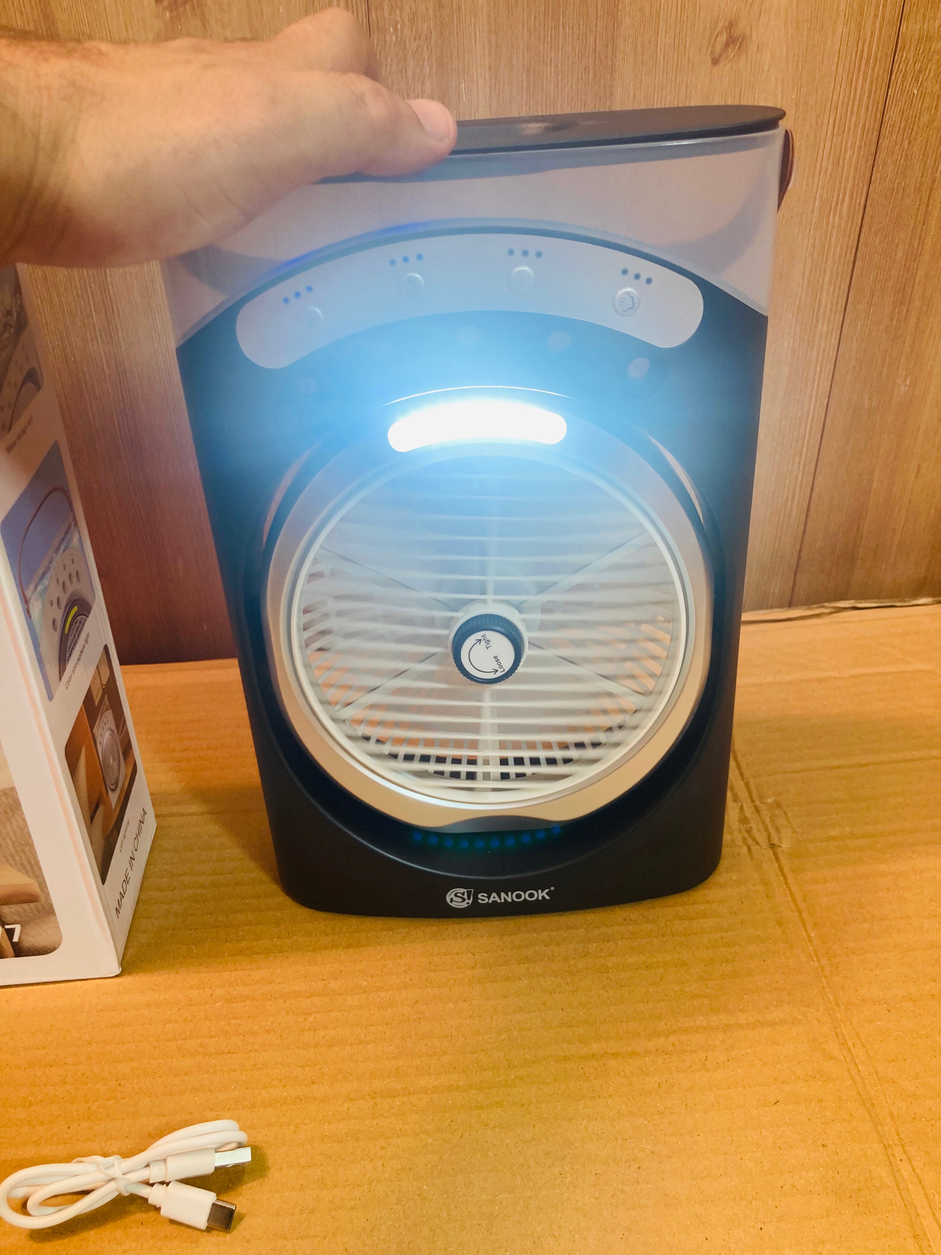 Sanook Rechargeable Portable Personal Humidifier Cooling Fan LR-5577
