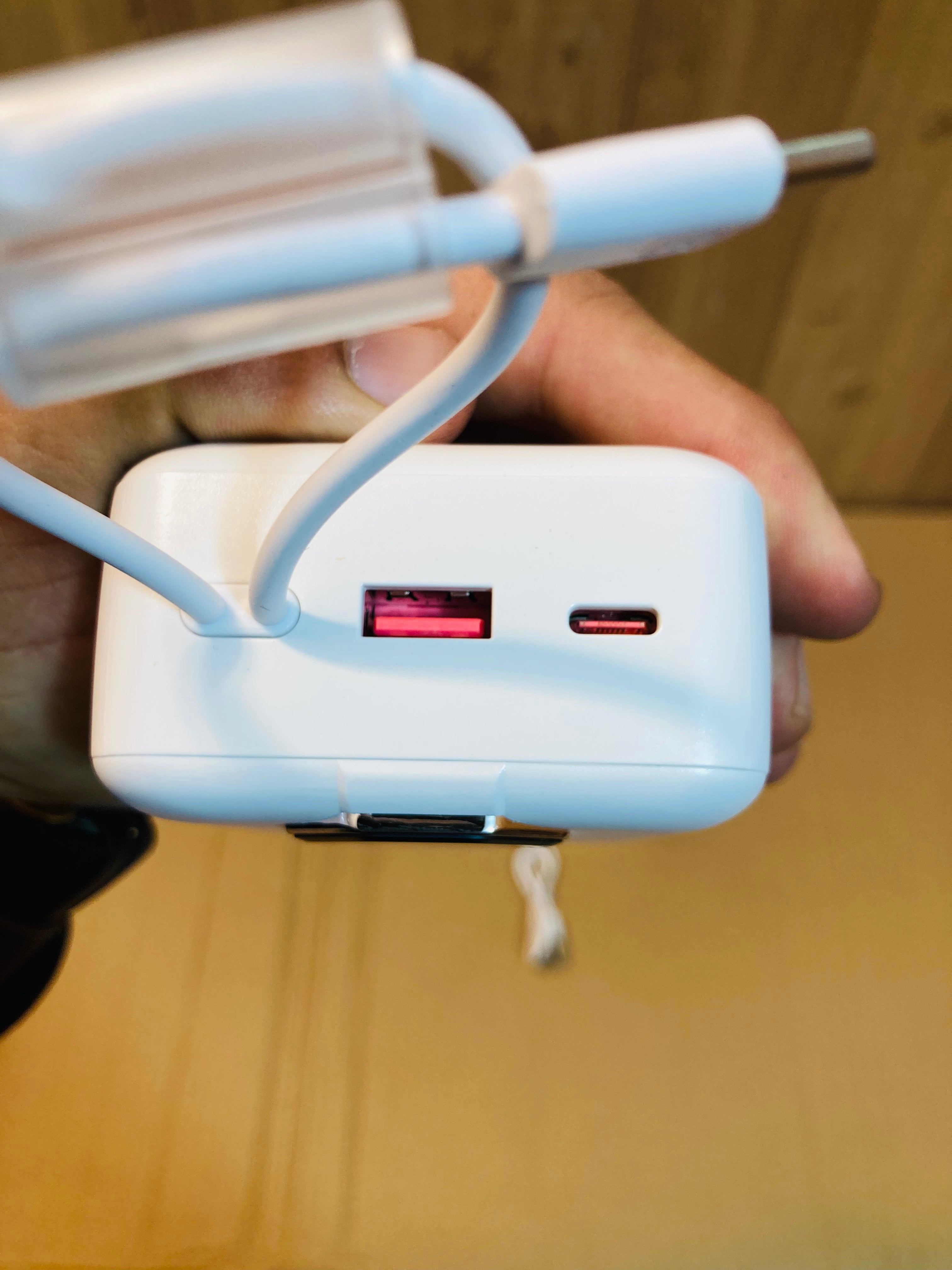 Kamal Compact Portable 30000mAh Built in Cables Fast Charging 68W Power Bank KPB038