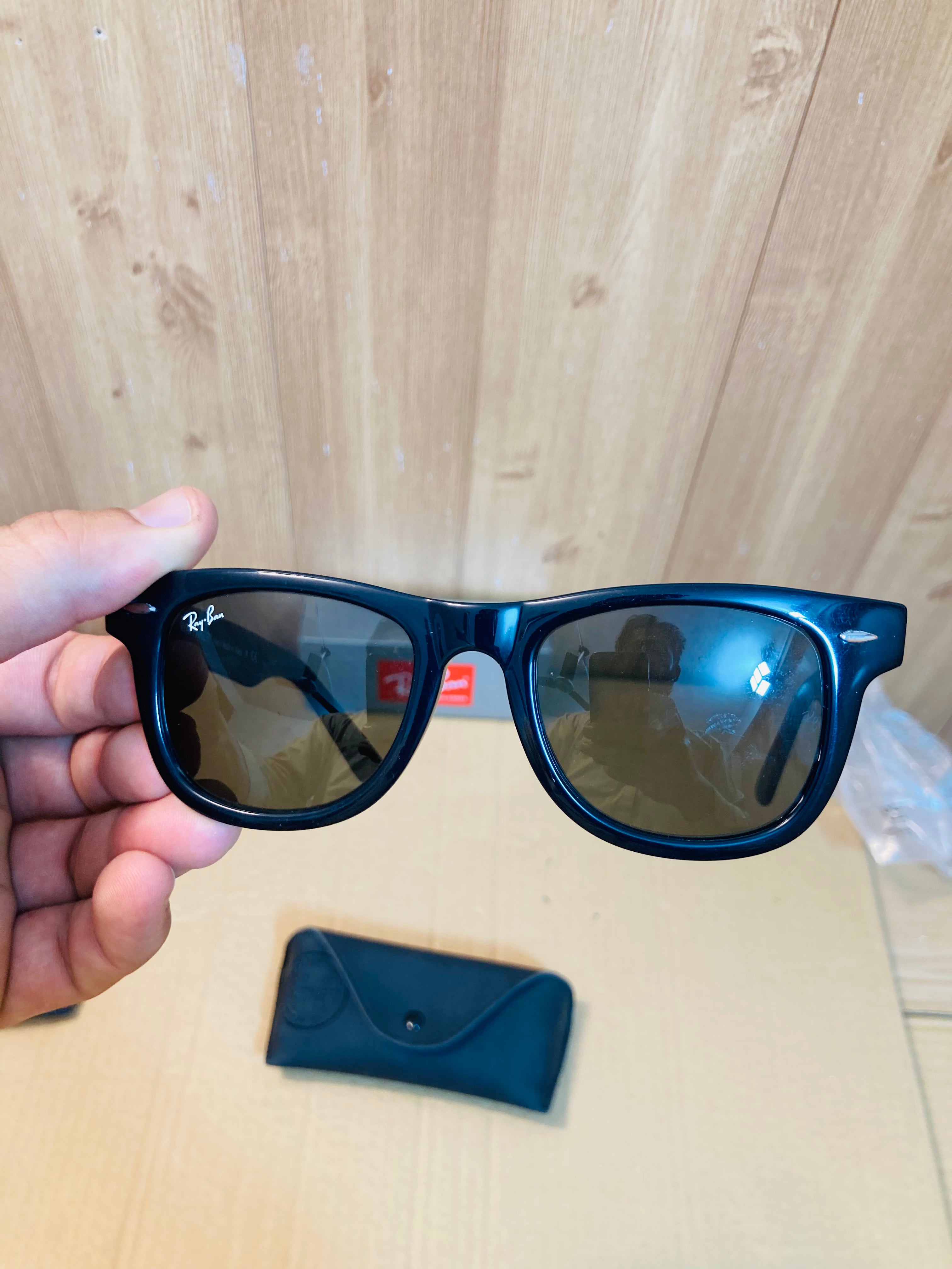 Ray-Ban RB2140 Original Wayfarer Classic Polarized Sunglasses