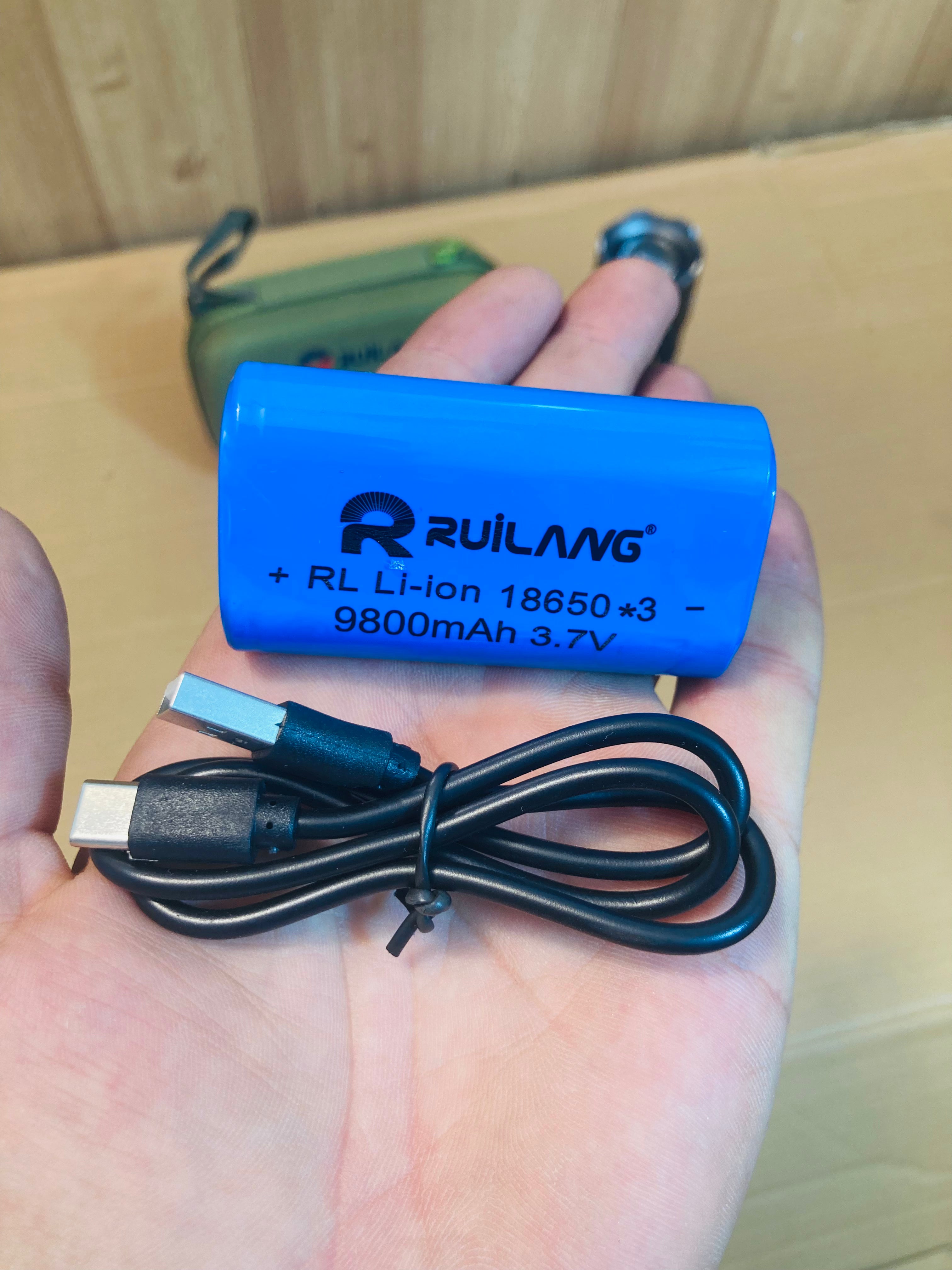Ruilang P90 Tactical Compact Super Flashlight Torch RL-G32
