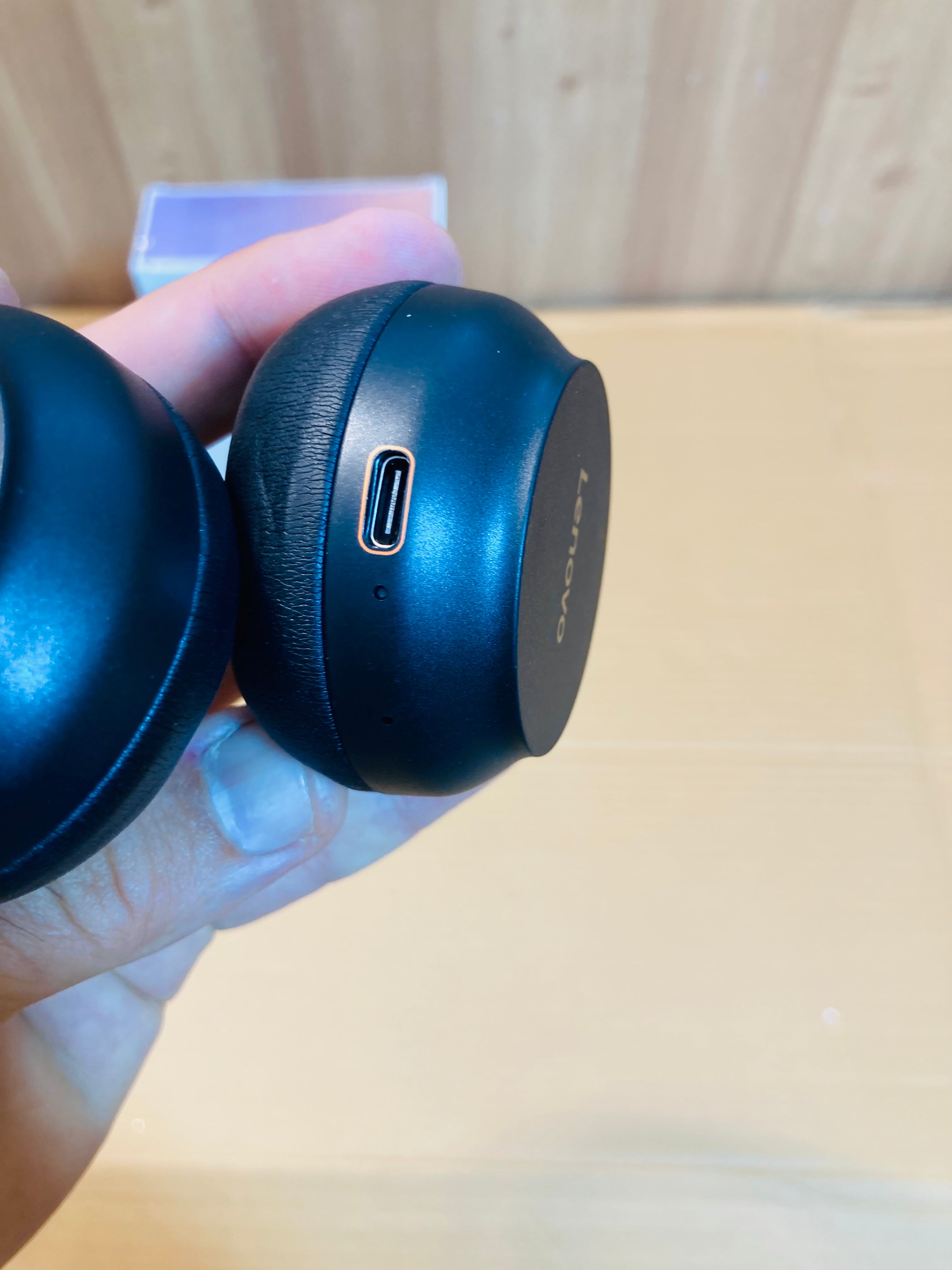 Lenovo True Wireless Bluetooth Headphones E8300