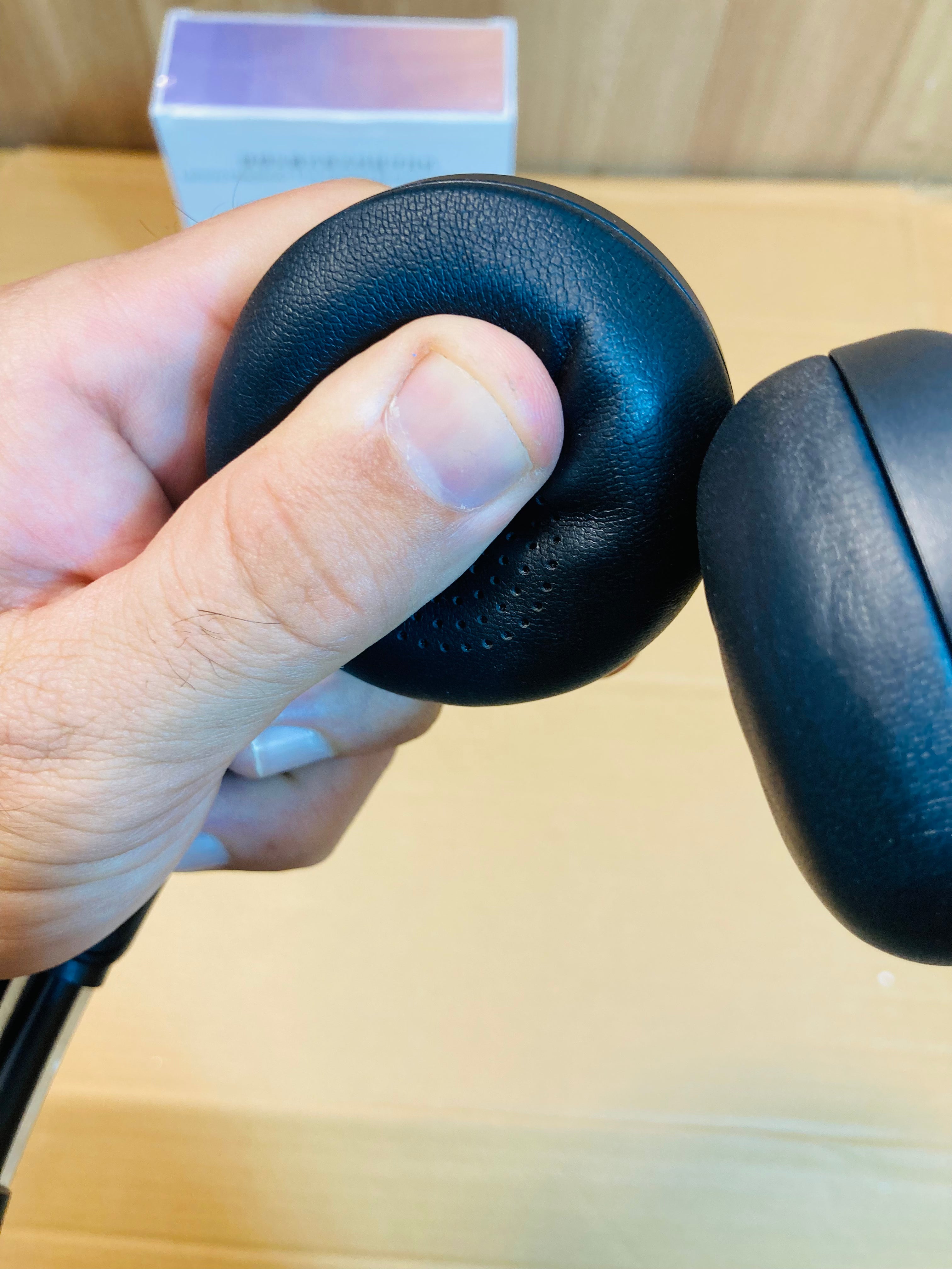 Lenovo True Wireless Bluetooth Headphones E8300