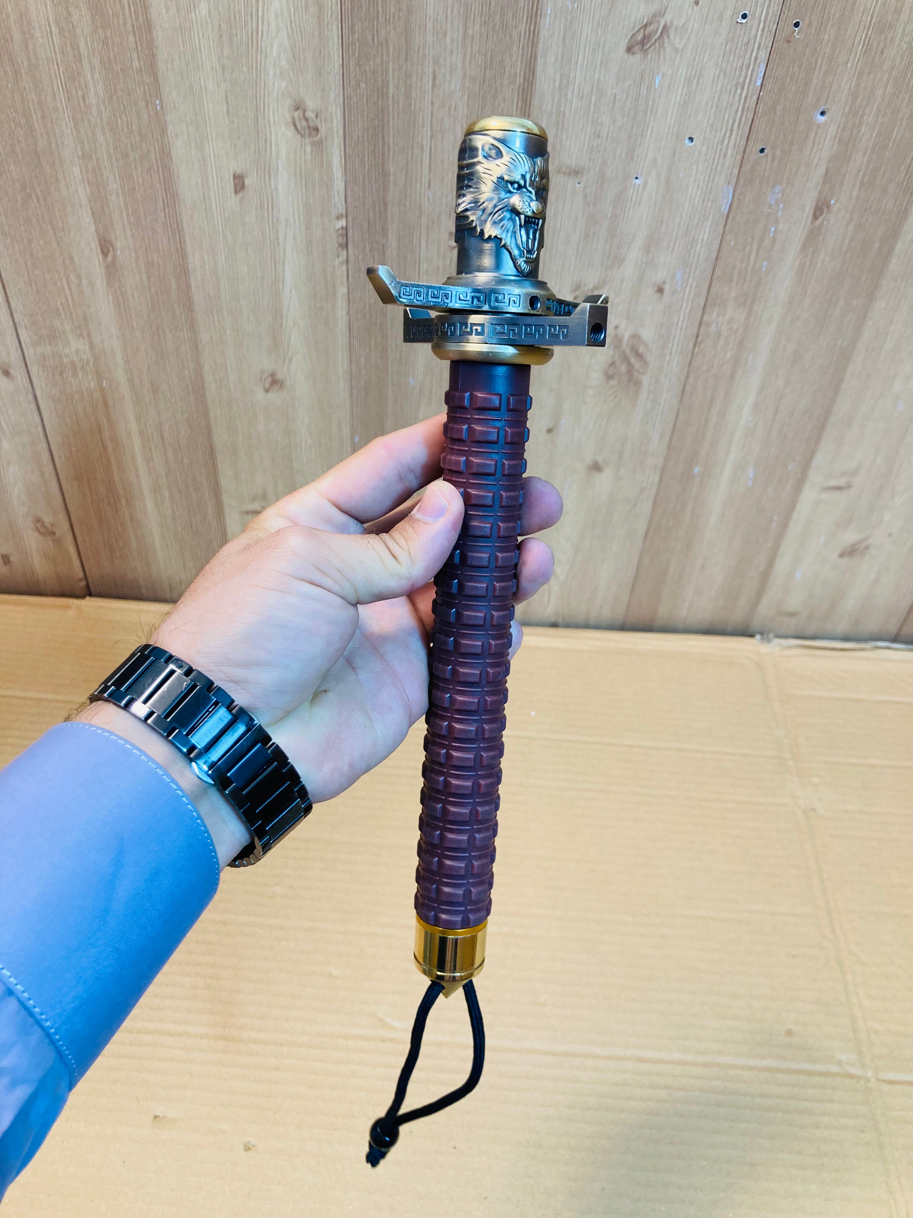 Self Defence Lion Shape Stainless Steel Retractable Baton - Stick 31”