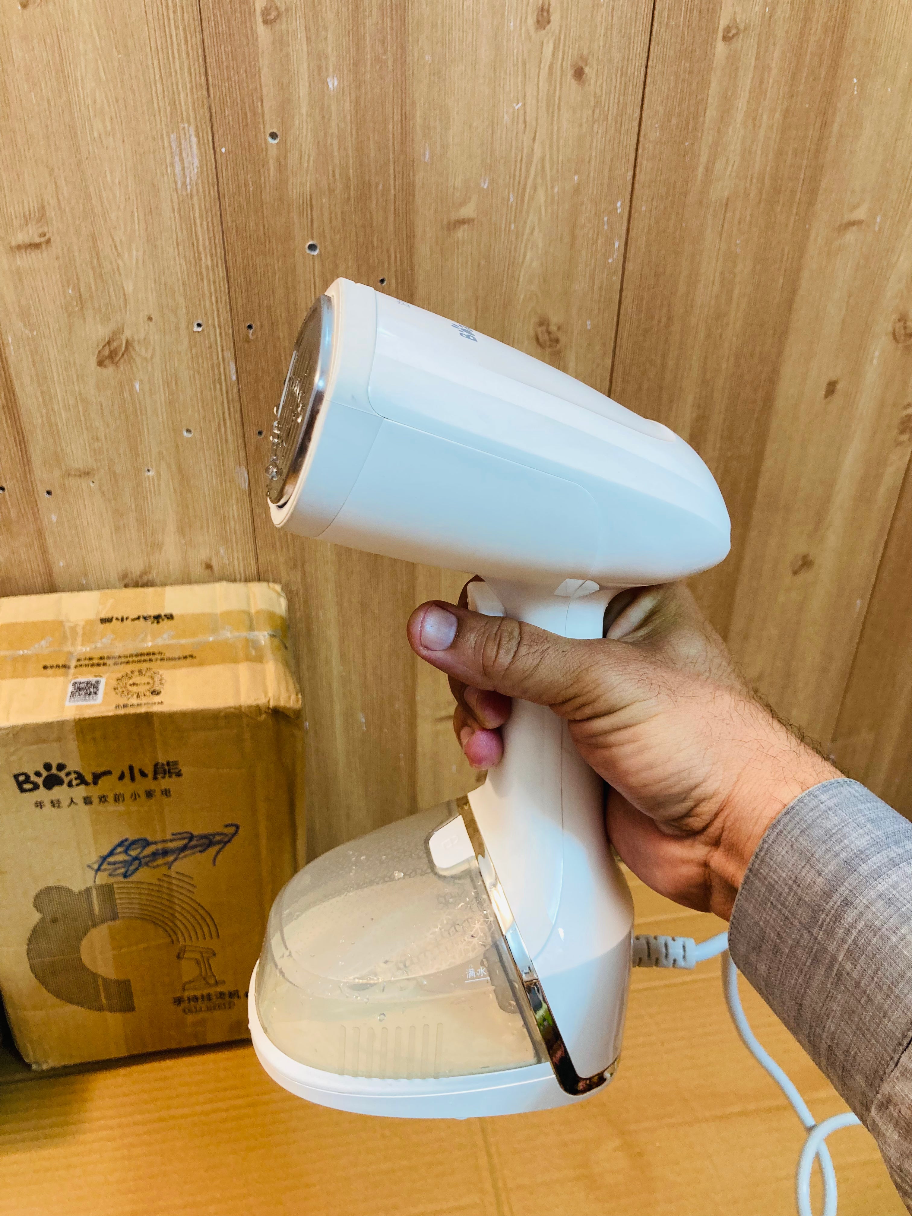 Lot Imported Bear Handheld 260ml Garment Steamer 2000W