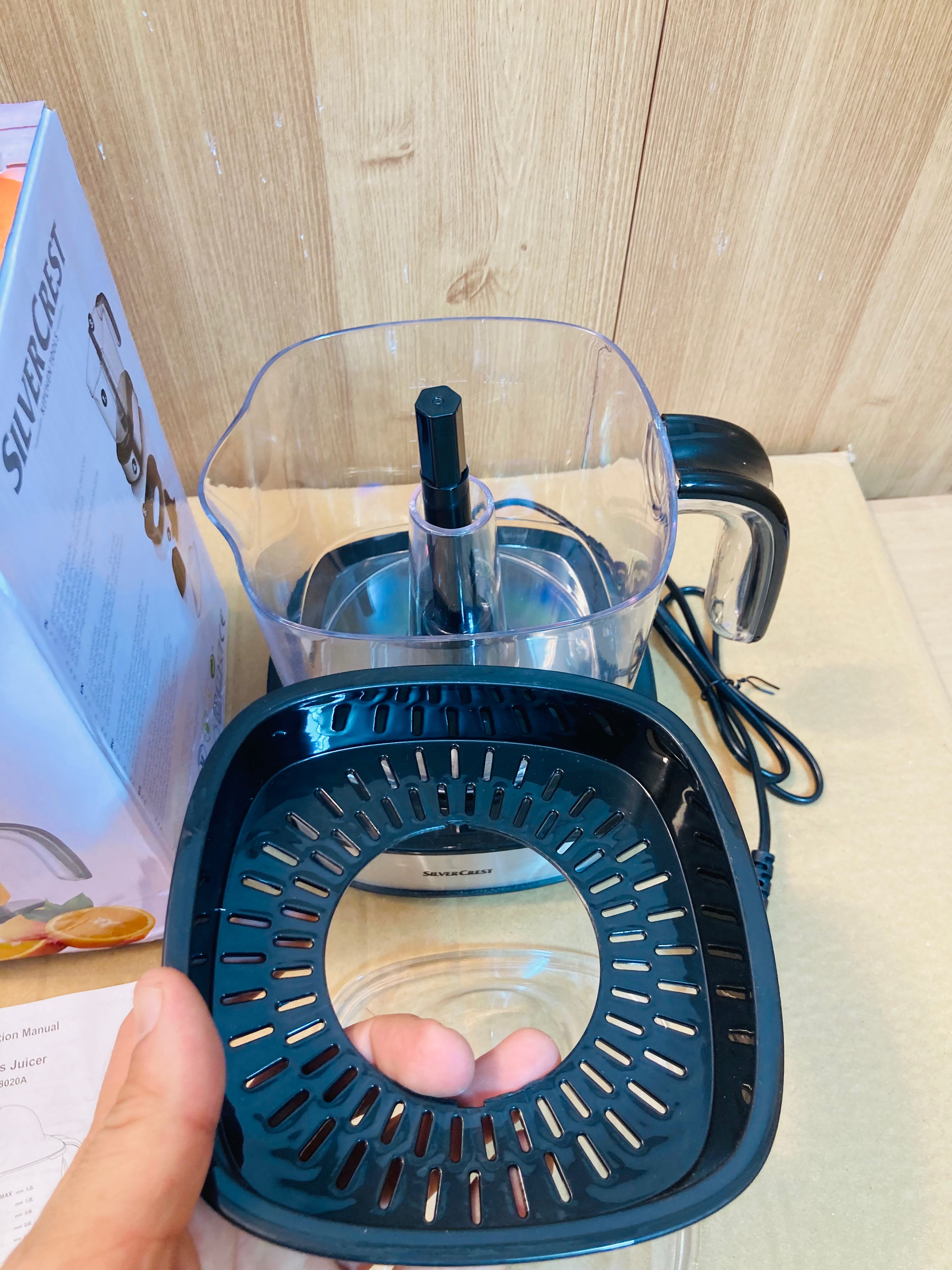 Silver Crest 40W Electric Citrus Juicer 1.2L SC-222CJ