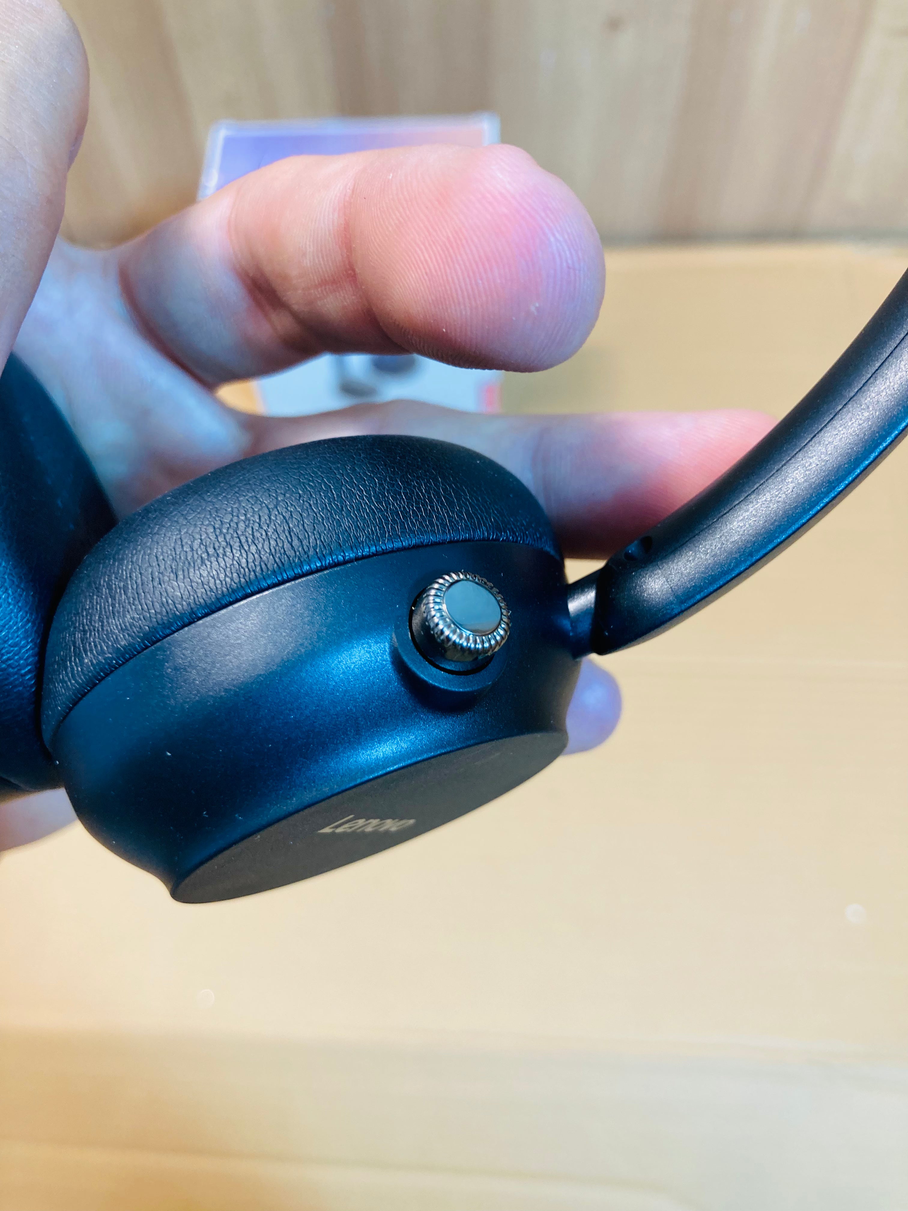Lenovo True Wireless Bluetooth Headphones E8300