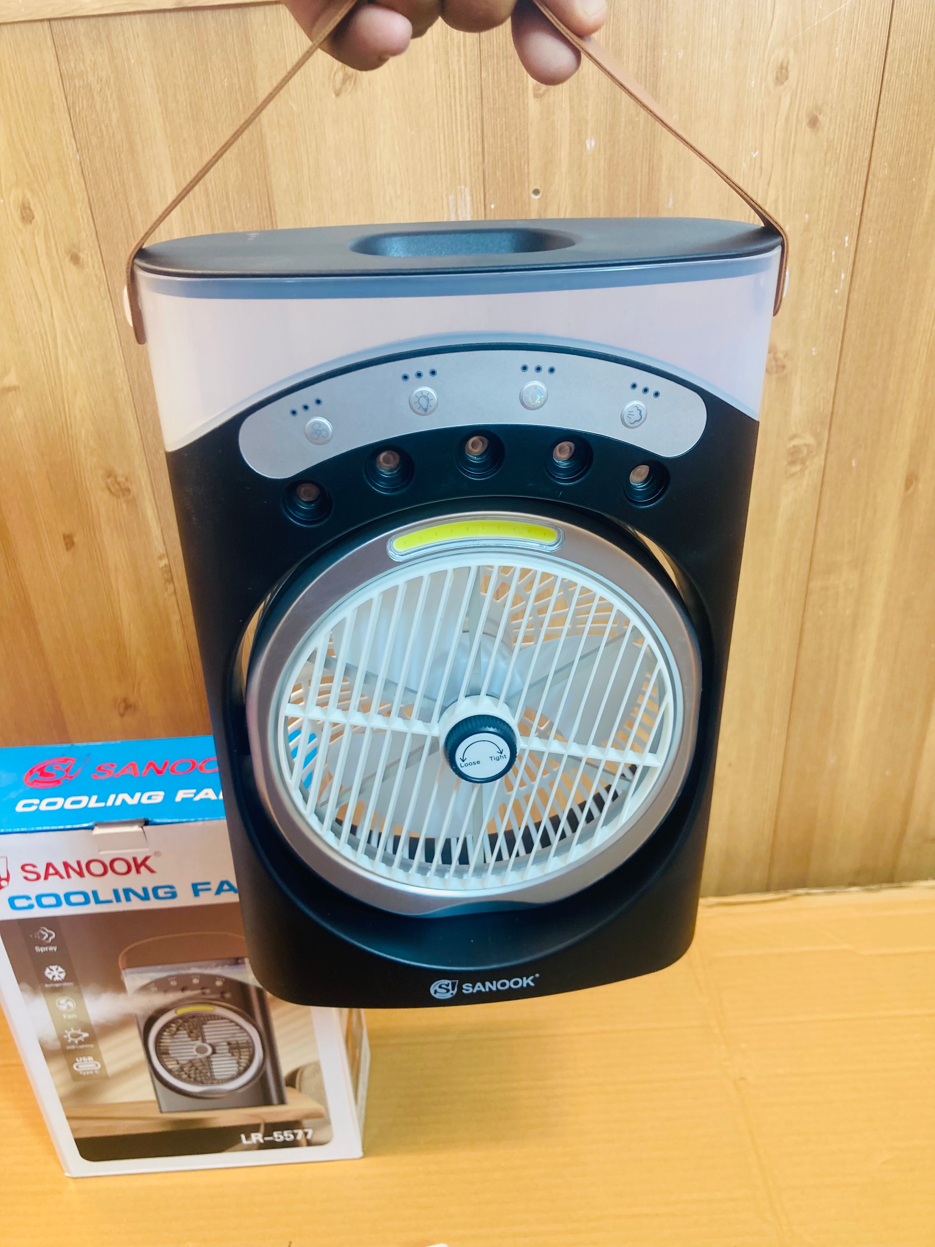 Sanook Rechargeable Portable Personal Humidifier Cooling Fan LR-5577