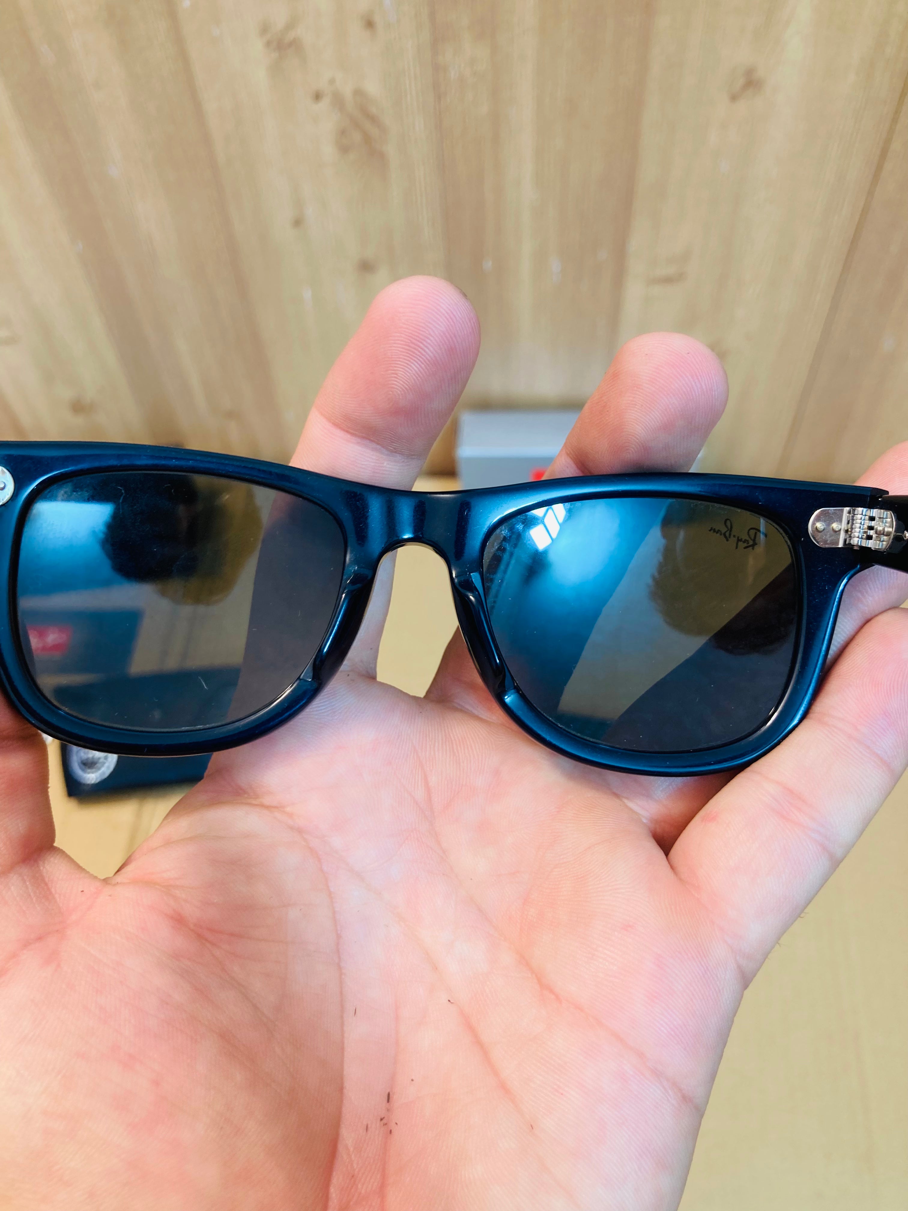 Ray-Ban RB2140 Original Wayfarer Classic Polarized Sunglasses