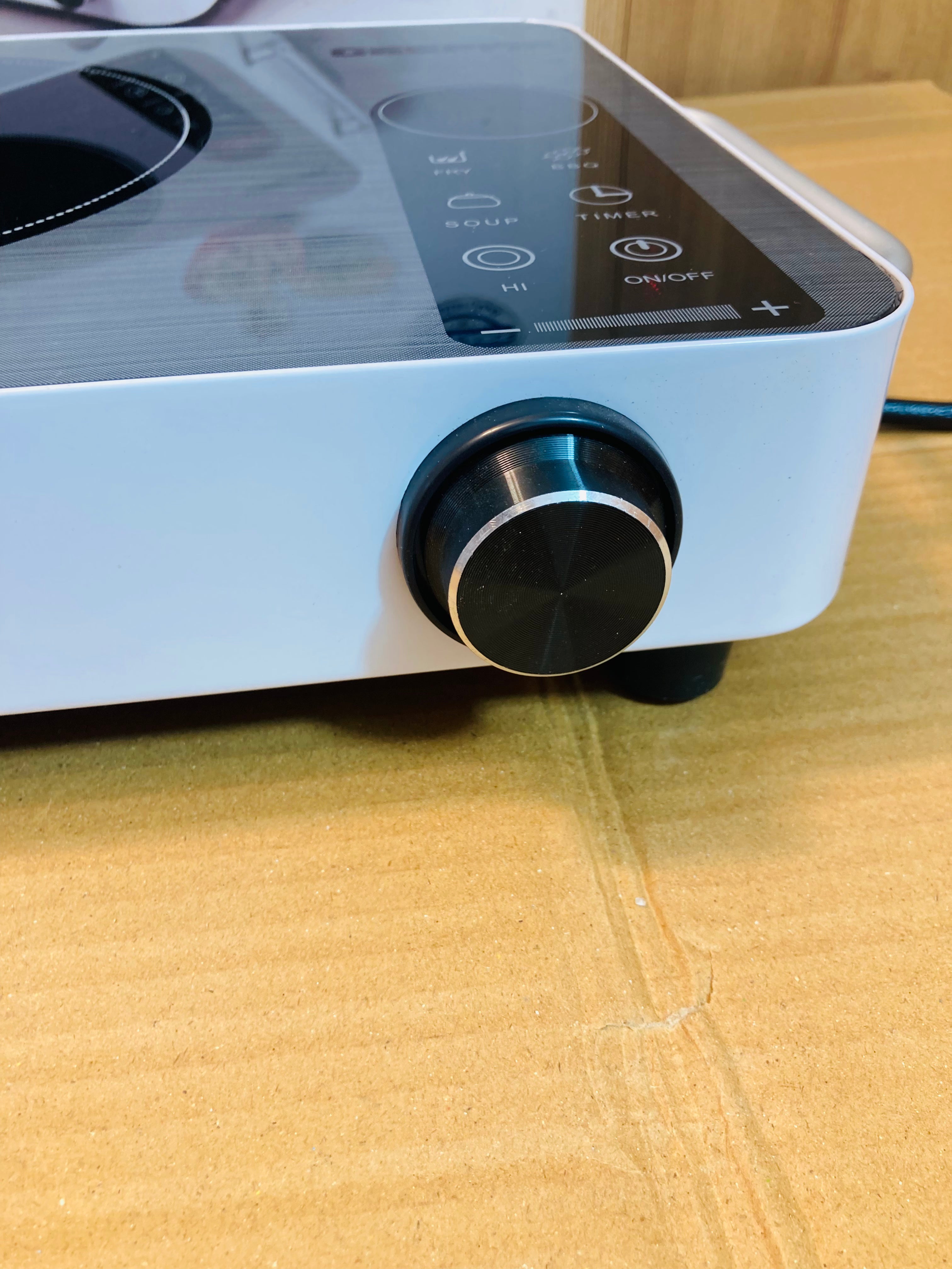 Geepas 2000W Digital Infrared Cooker/Hotplate GIC6922P