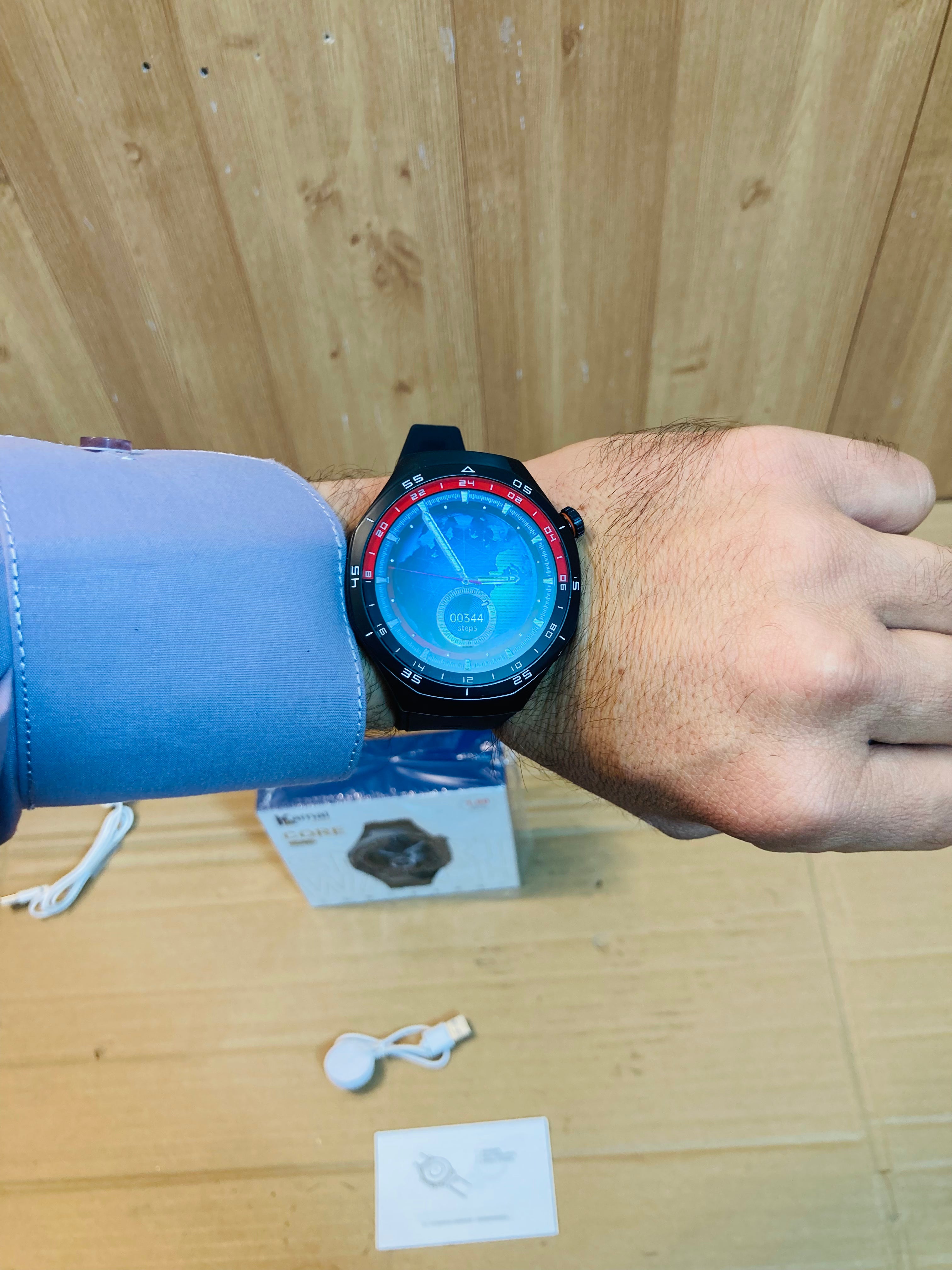 Kamal Professional Design Smart Watch K728
