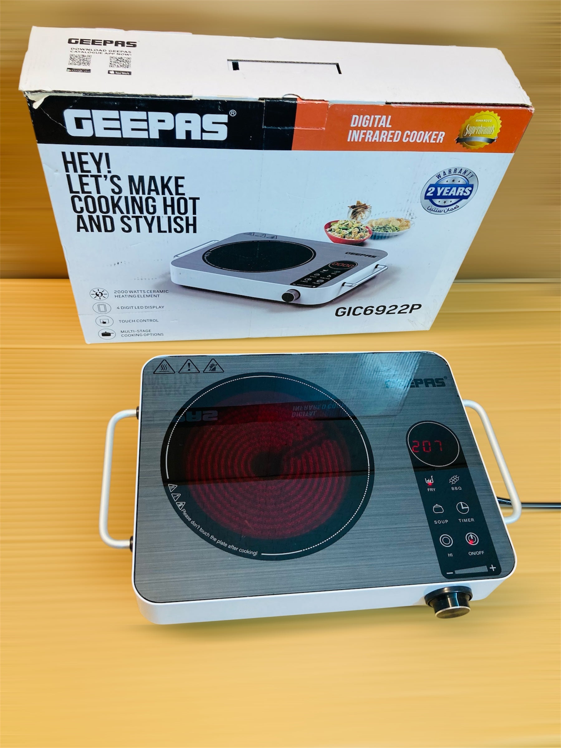 Geepas 2000W Digital Infrared Cooker/Hotplate GIC6922P