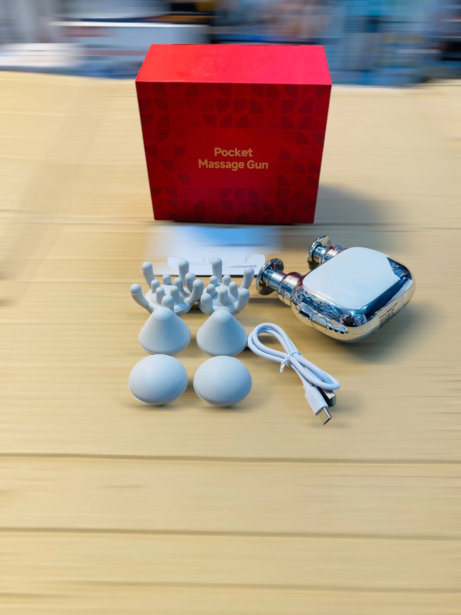Portable Dual-Head Pocket Massage Gun Mini Handheld Electric Body Massager with 6 Interchangeable Massage Heads LC-011