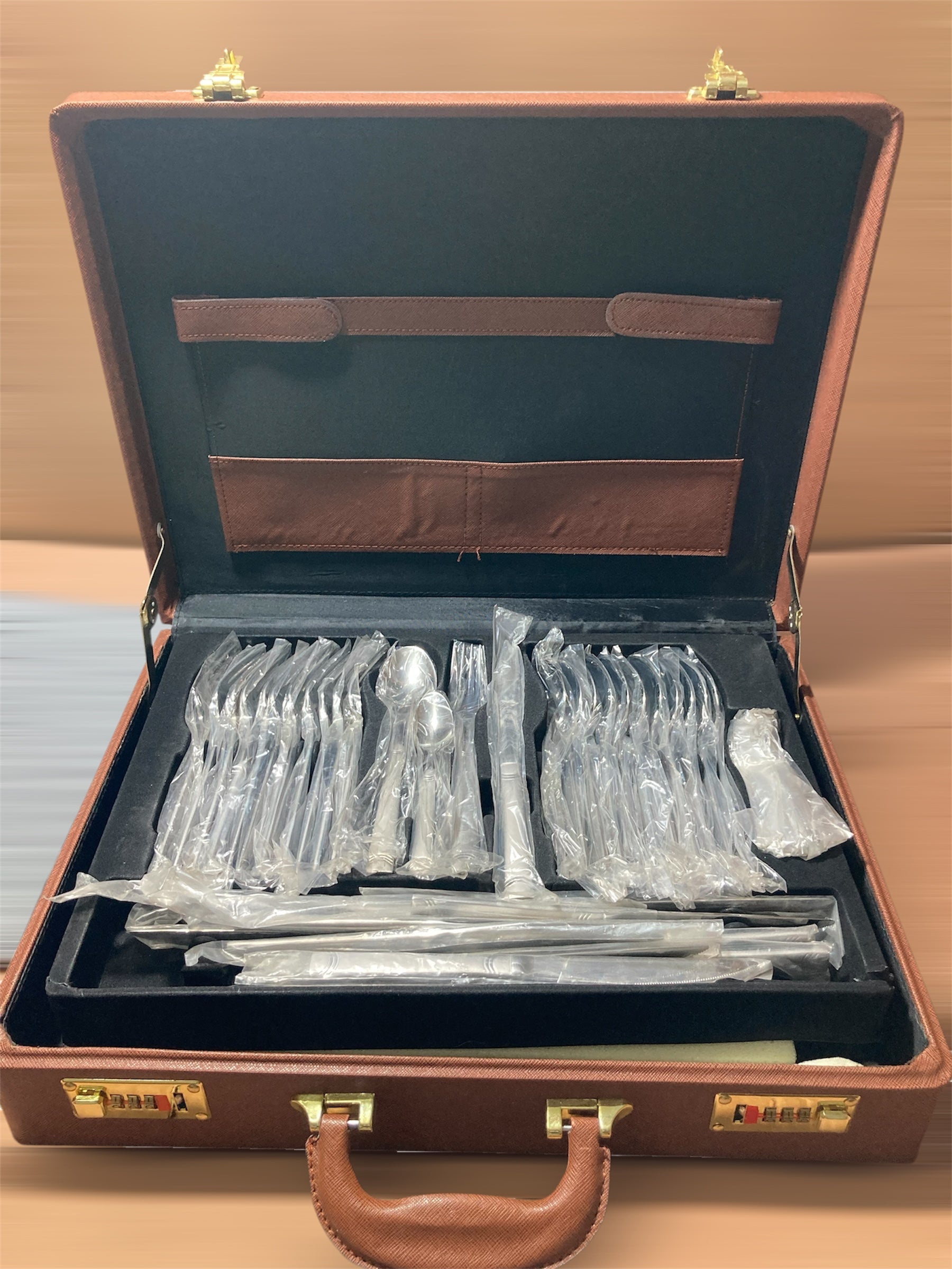 Lot Imported 91PCs Karaca Luxury Cutlery Set