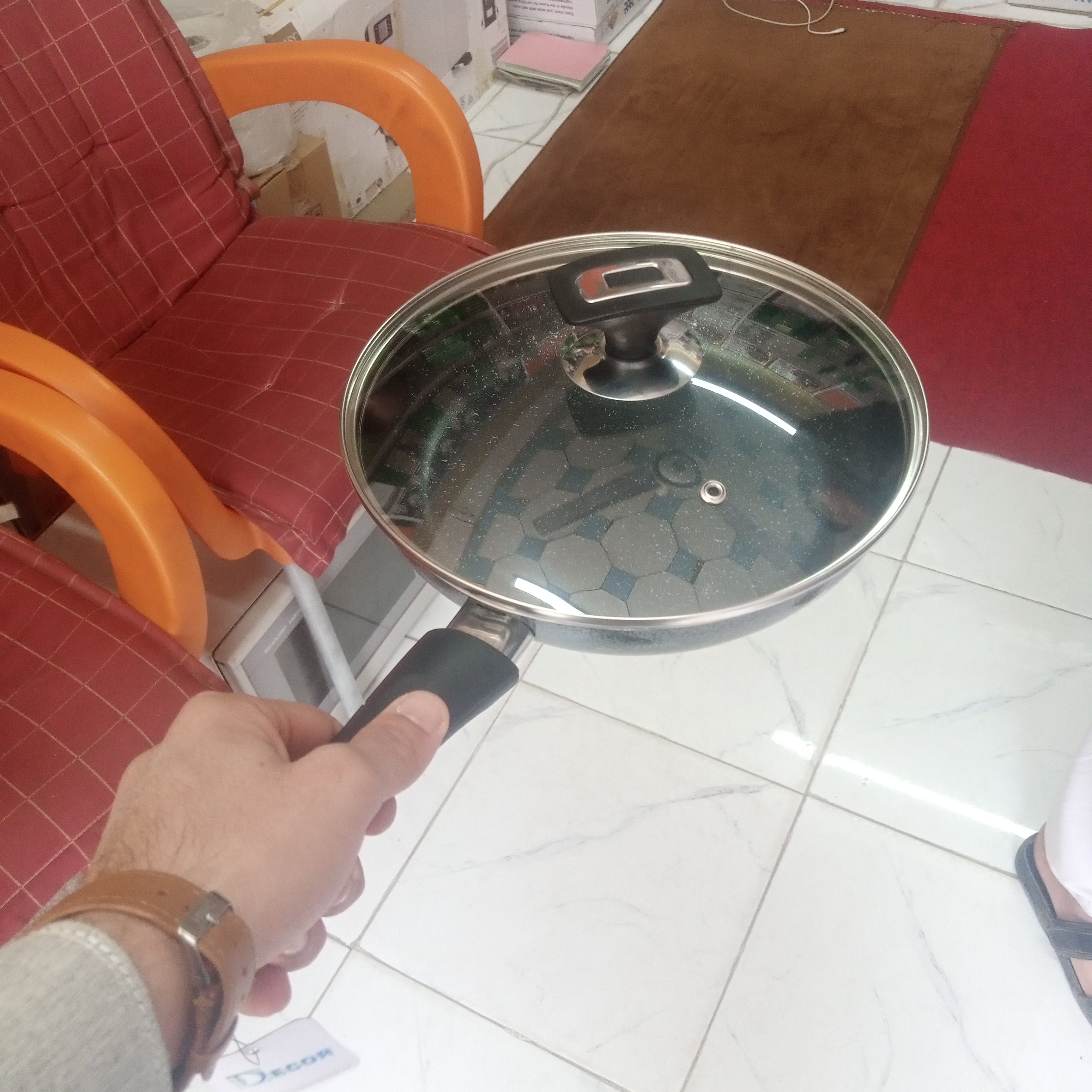 Lot Imported Frypan with Handle & Lid