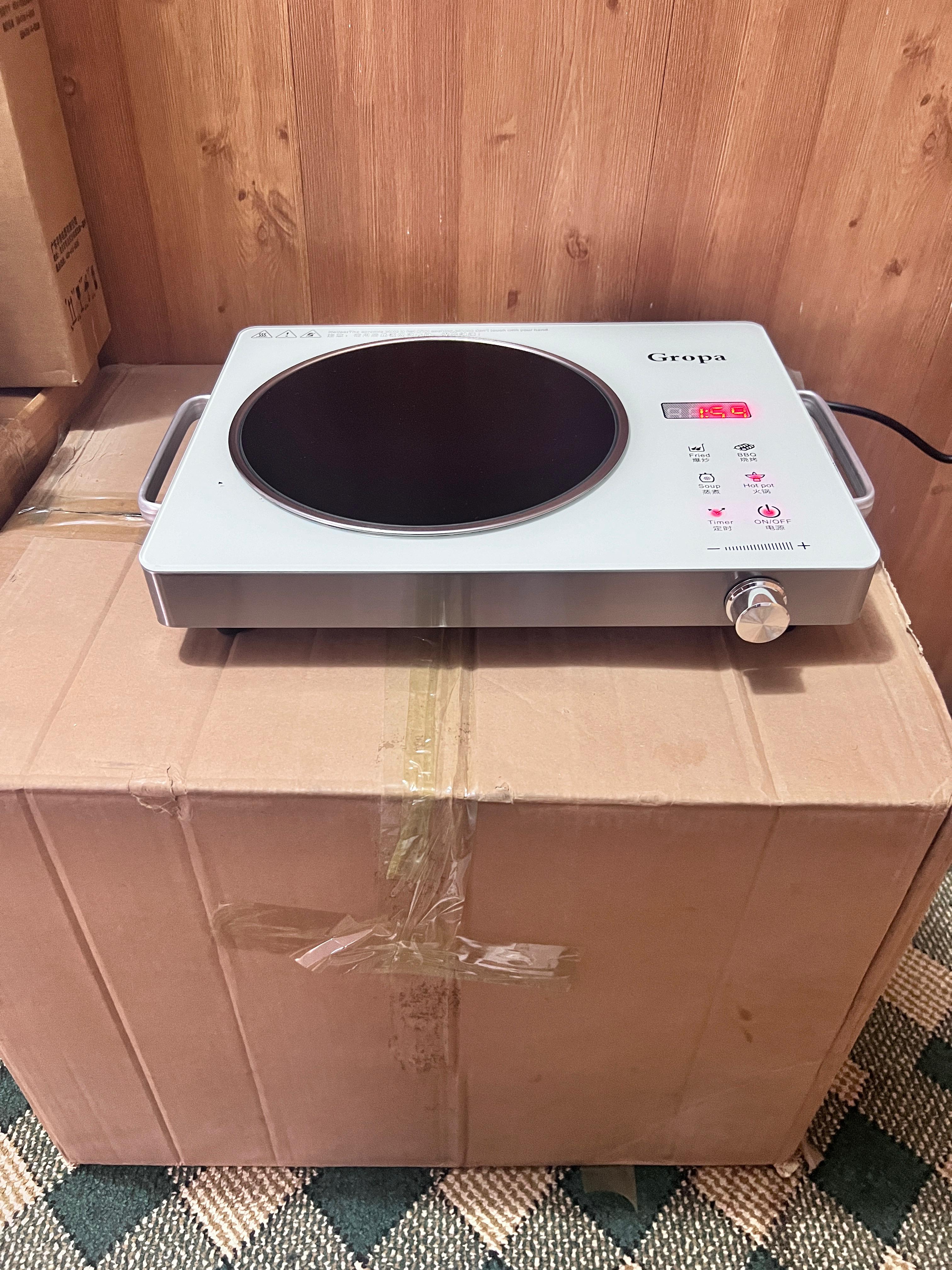 Lot Imported Gropa Hot Plate