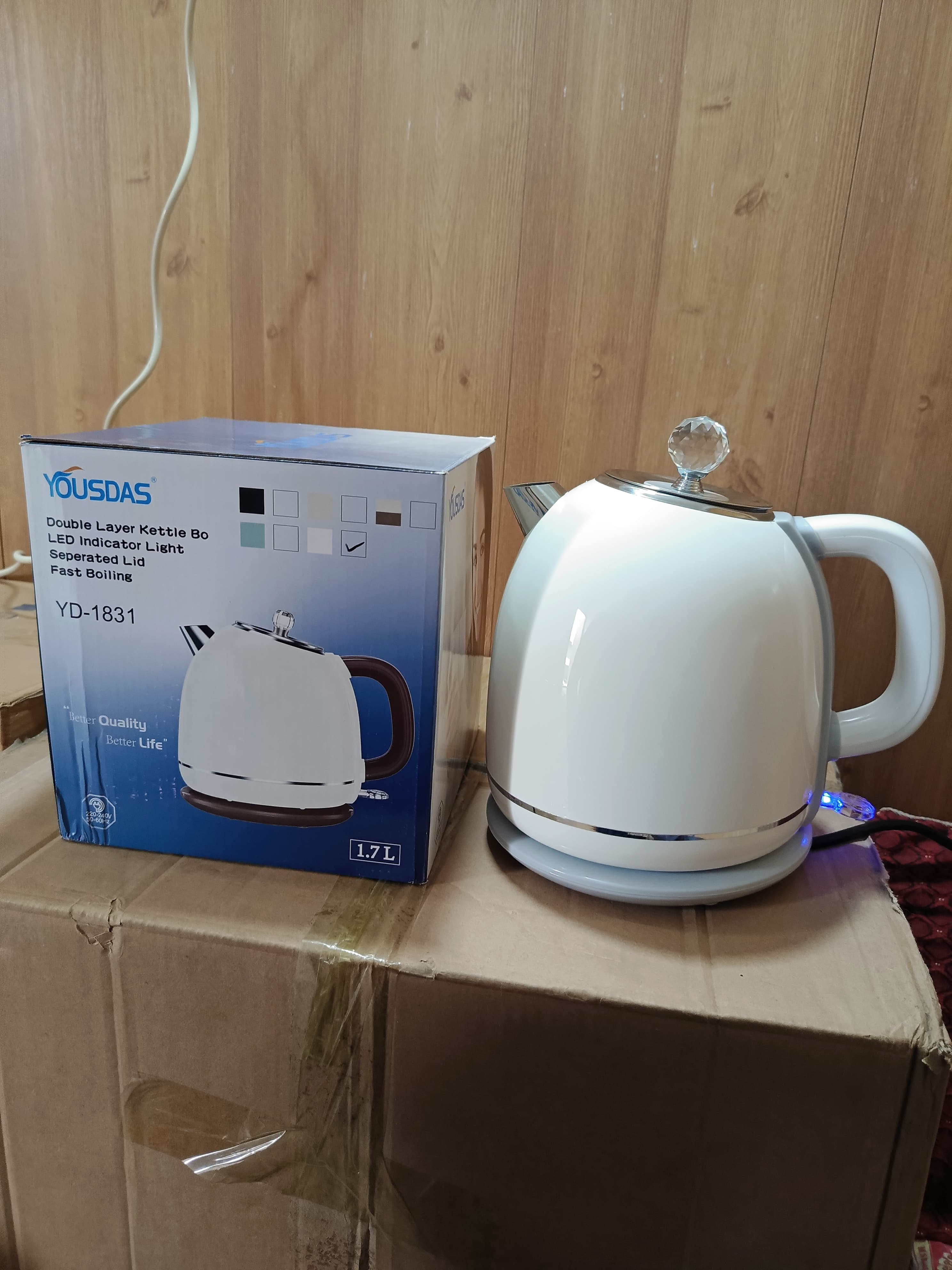 YOUSDAS Cool in Touch Electric Kettle 1.7 Ltr