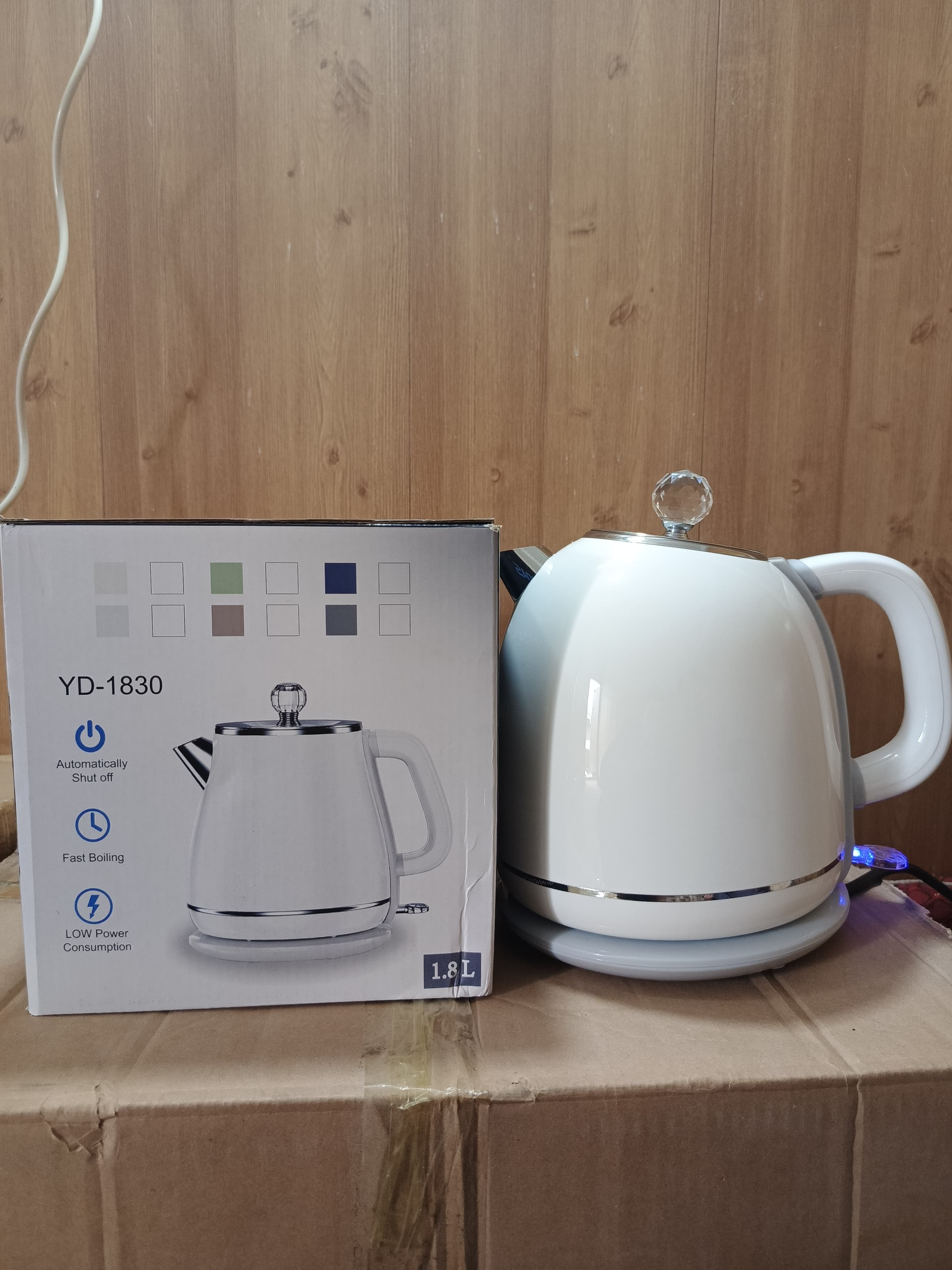 YOUSDAS Cool in Touch Electric Kettle 1.7 Ltr