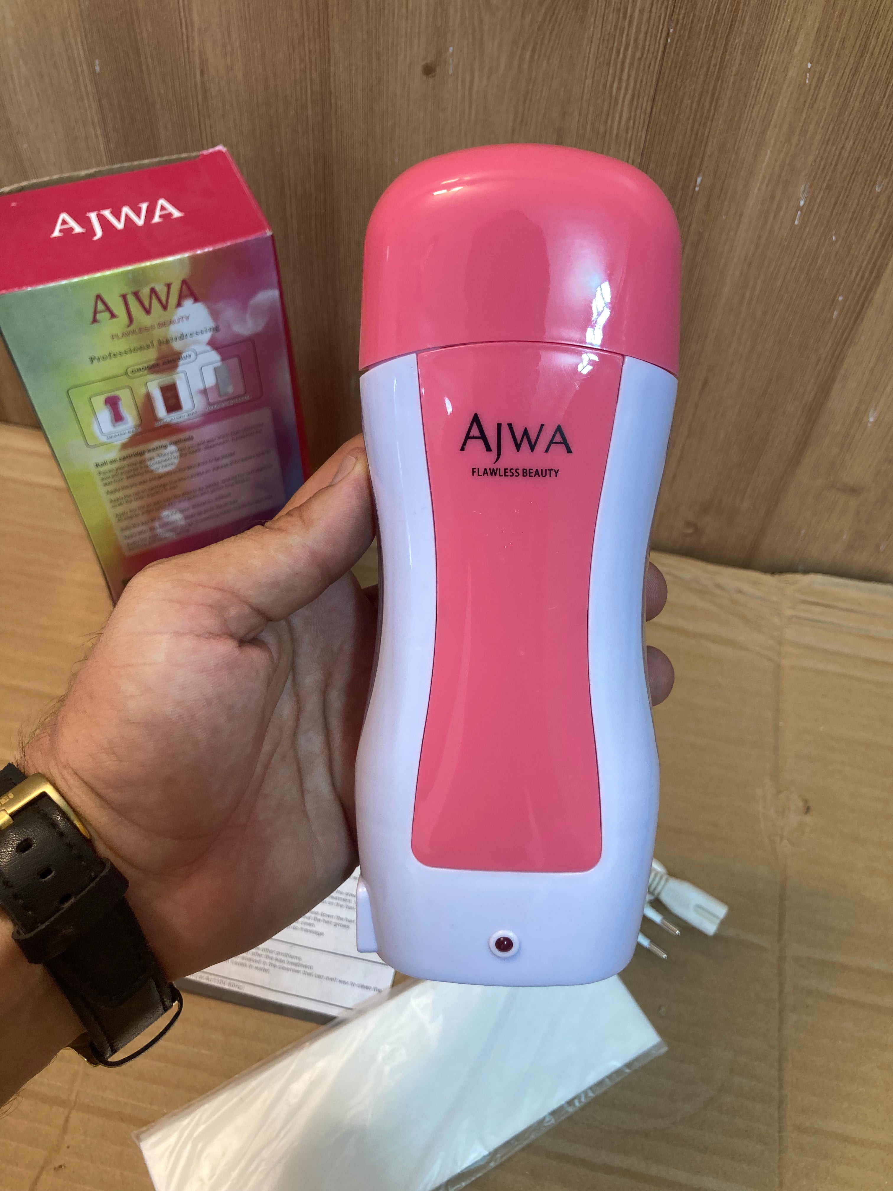 Portable Depilatory Roll-on wax heater