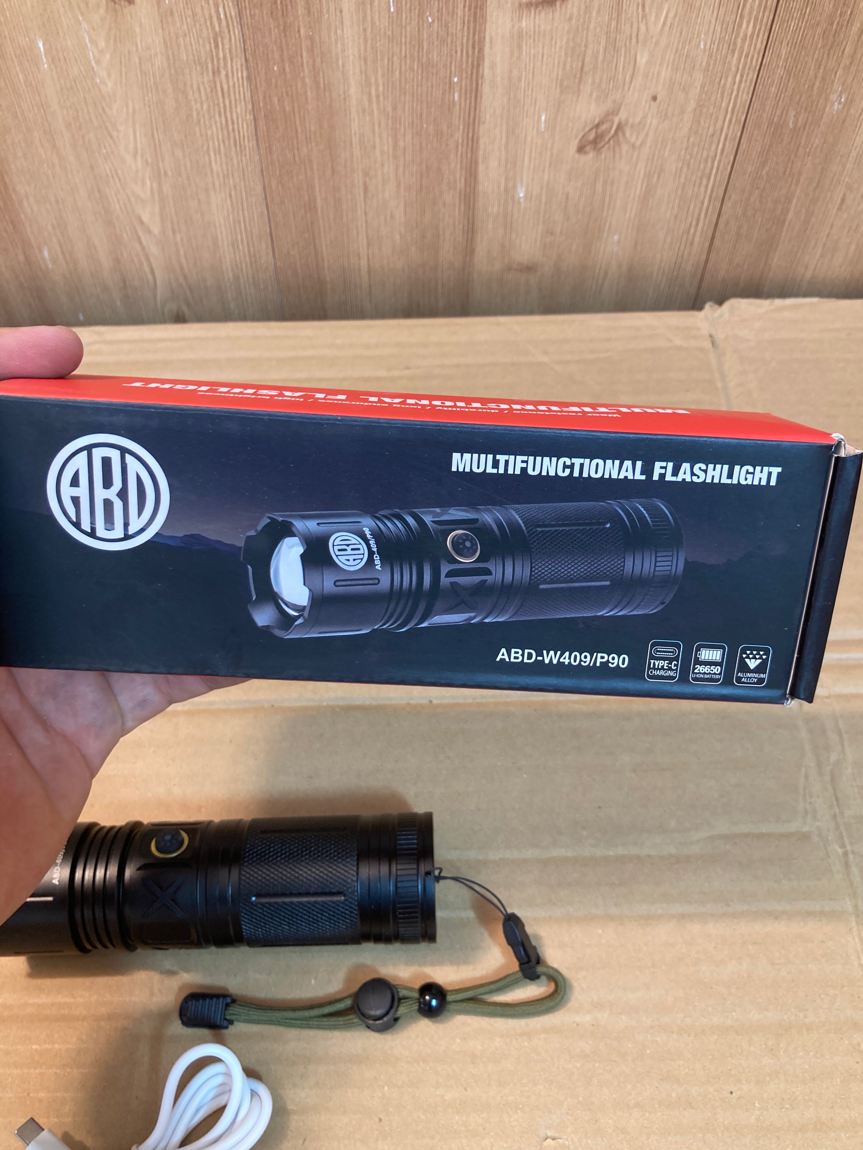 Multifunctional P90 Compact Powerful Torch