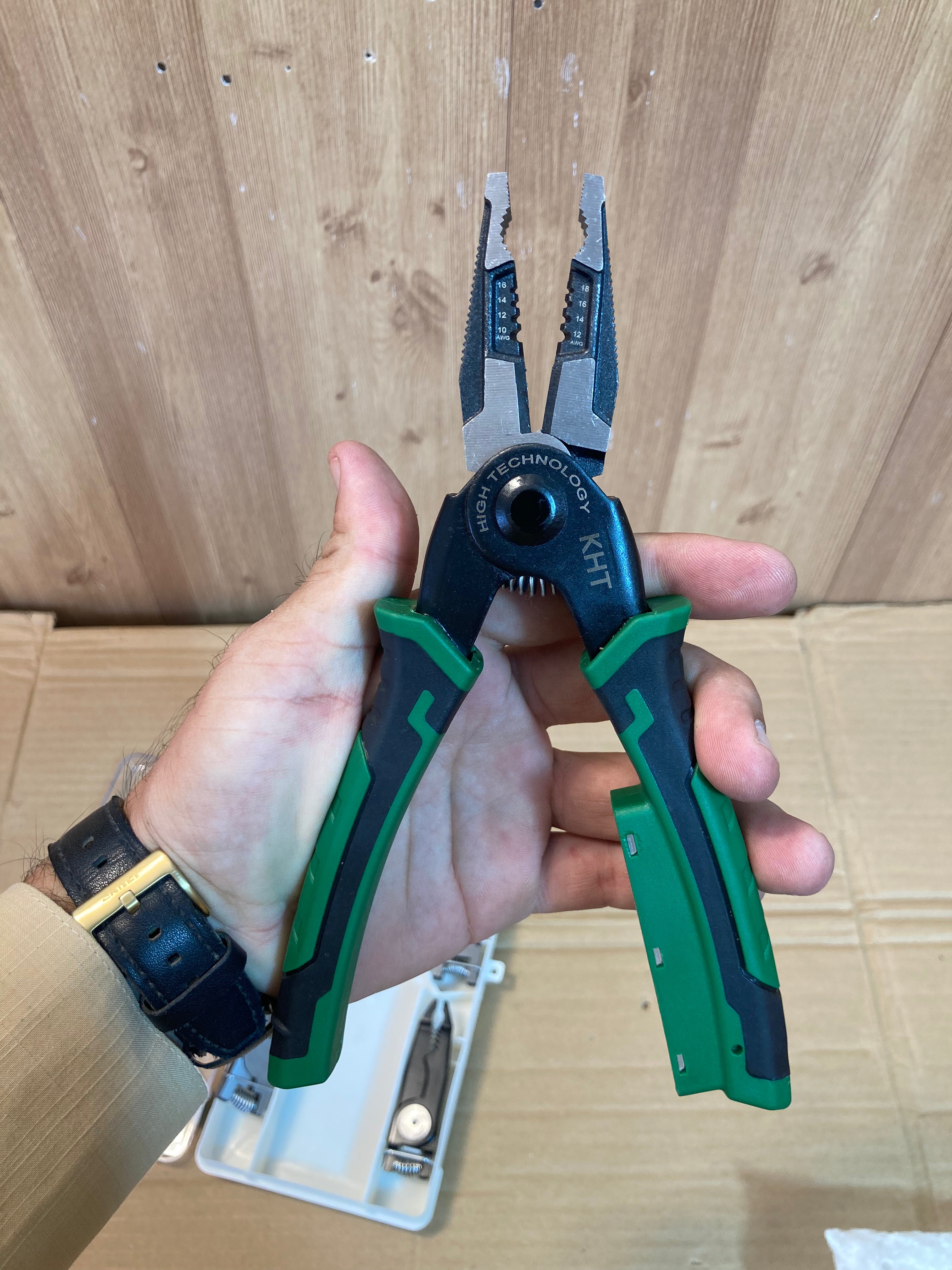 Multifunctional 6-in- Pliers with Tester & Interchangeable Heads