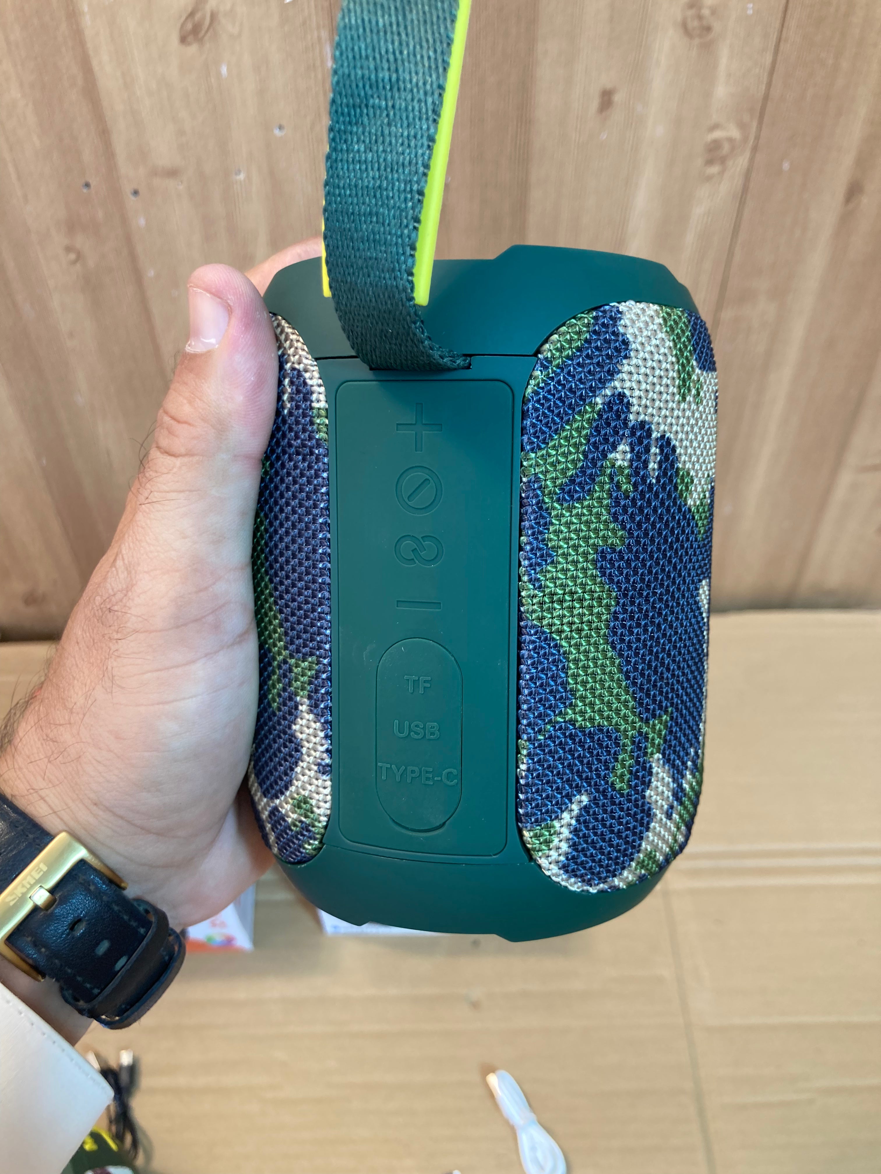 Lot Imported Rechargeable Portable Bluetooth Wireless Speaker with RGB Lights