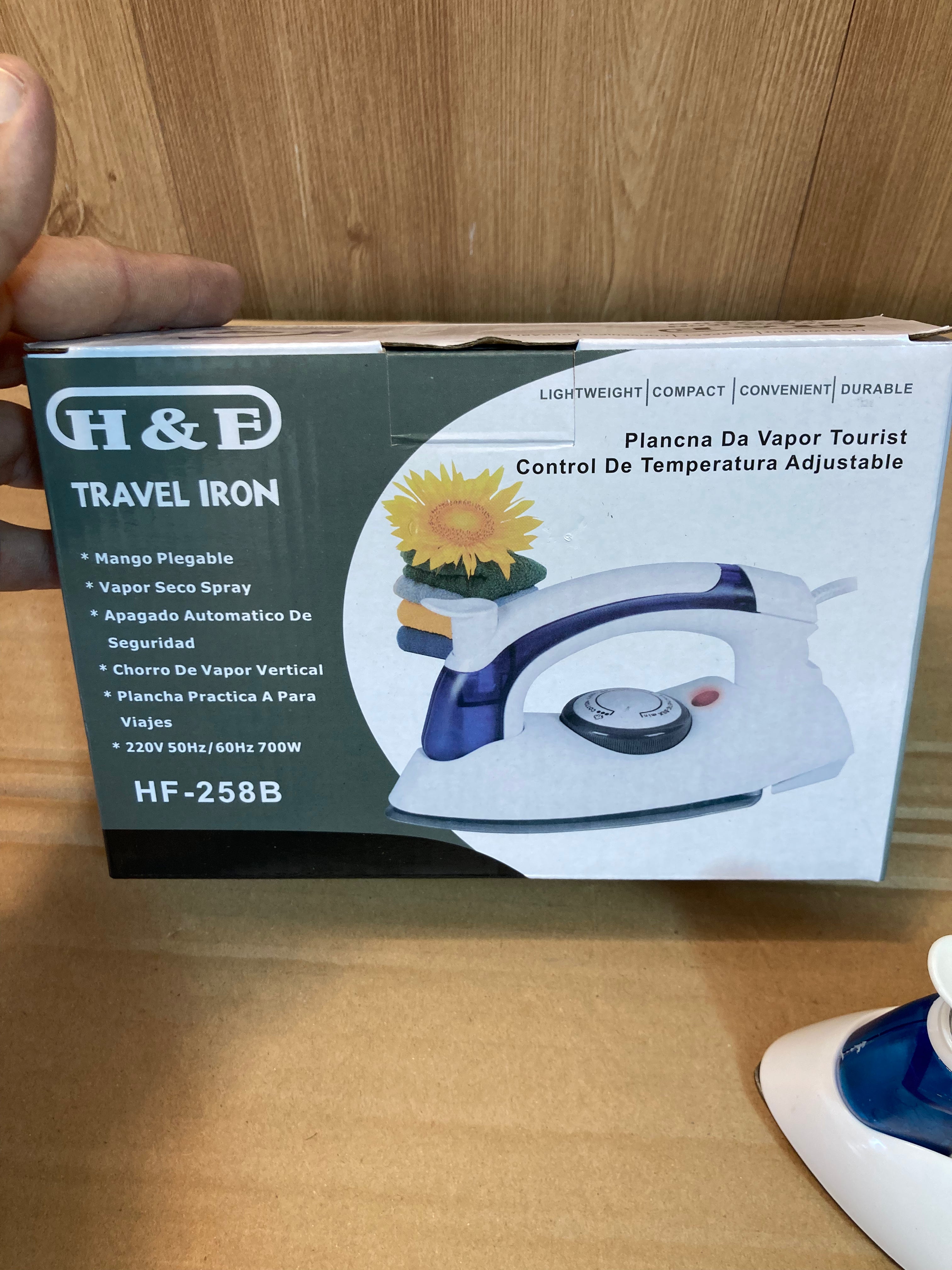 H&F Travel Friendly Compact Steam Iron 750W