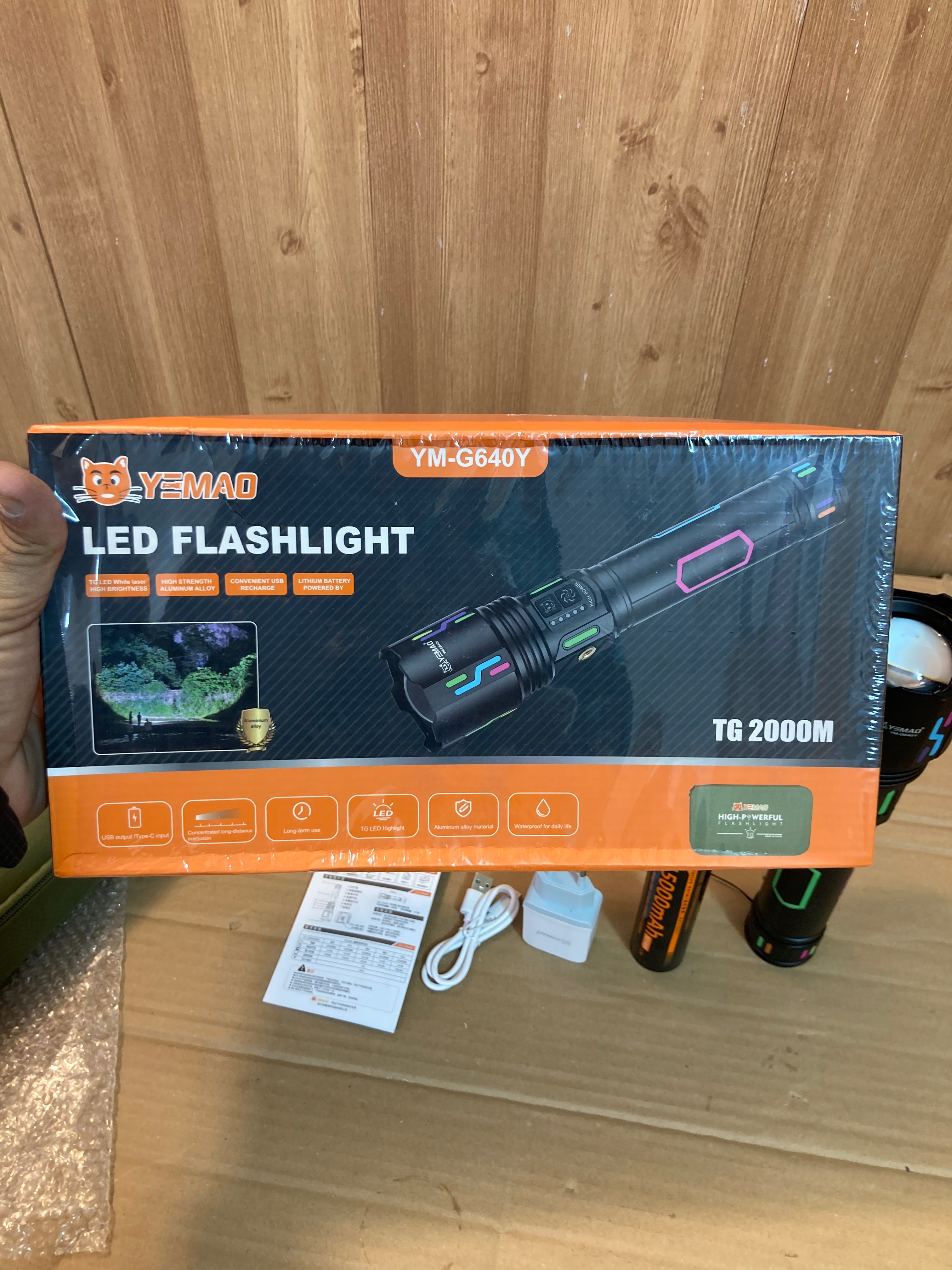Yemao Powerful Led Flashlight-Torch YM-G640Y