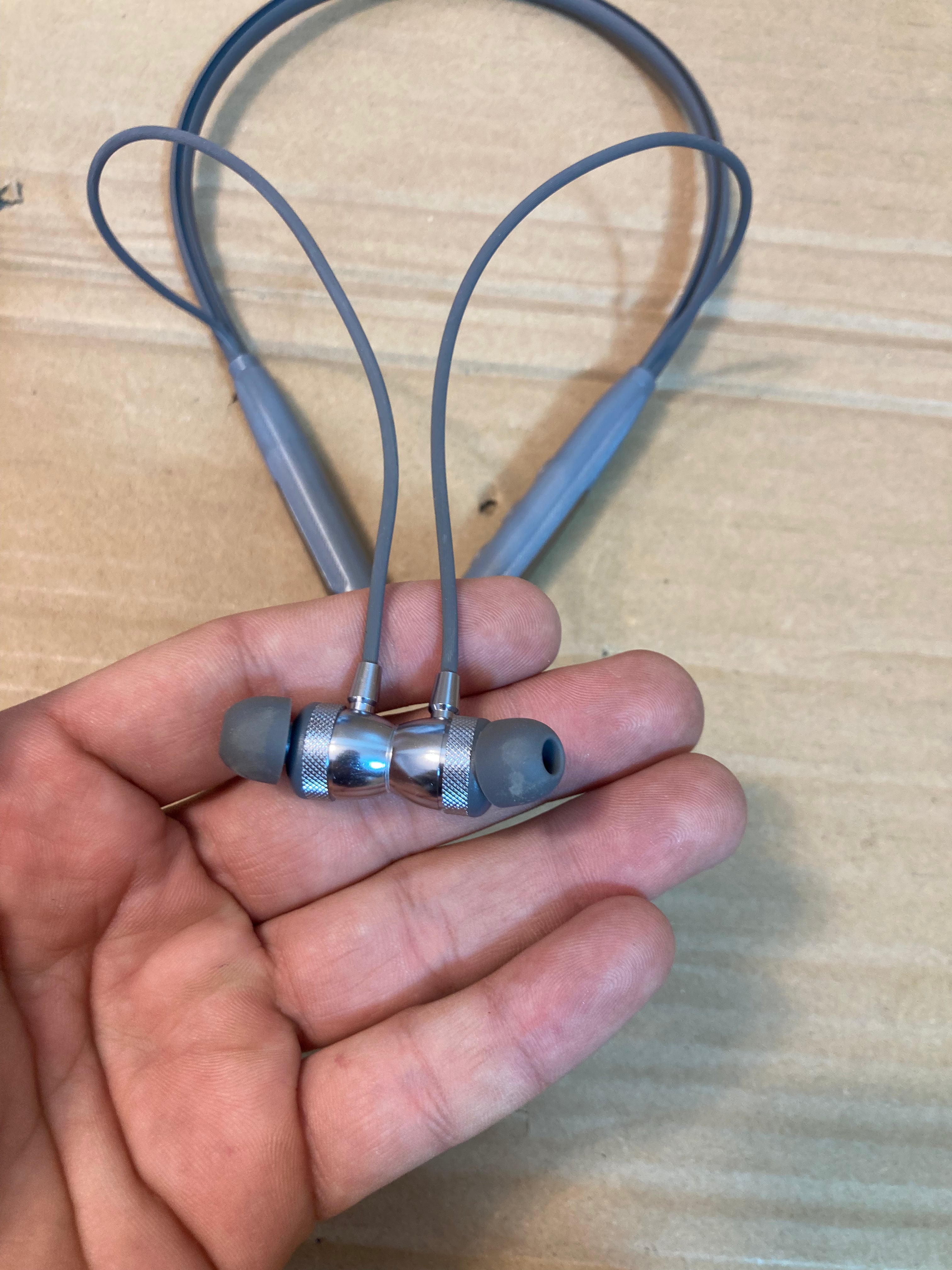 Kamal Wireless Neckband Earphones with Extra Battery - KNB05
