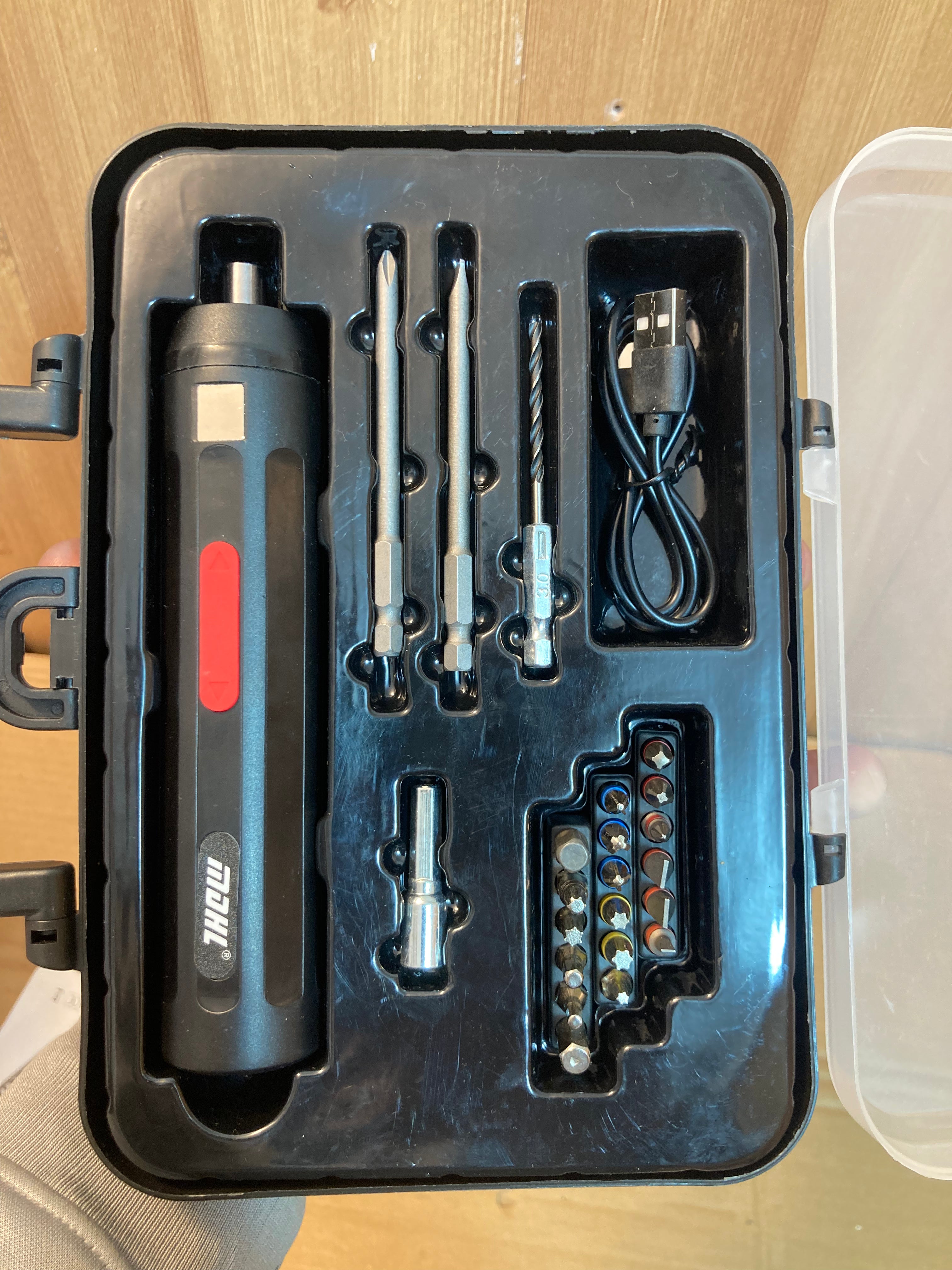 MDHL Rechargeable Multifunctional Screwdriver Set MD-8528