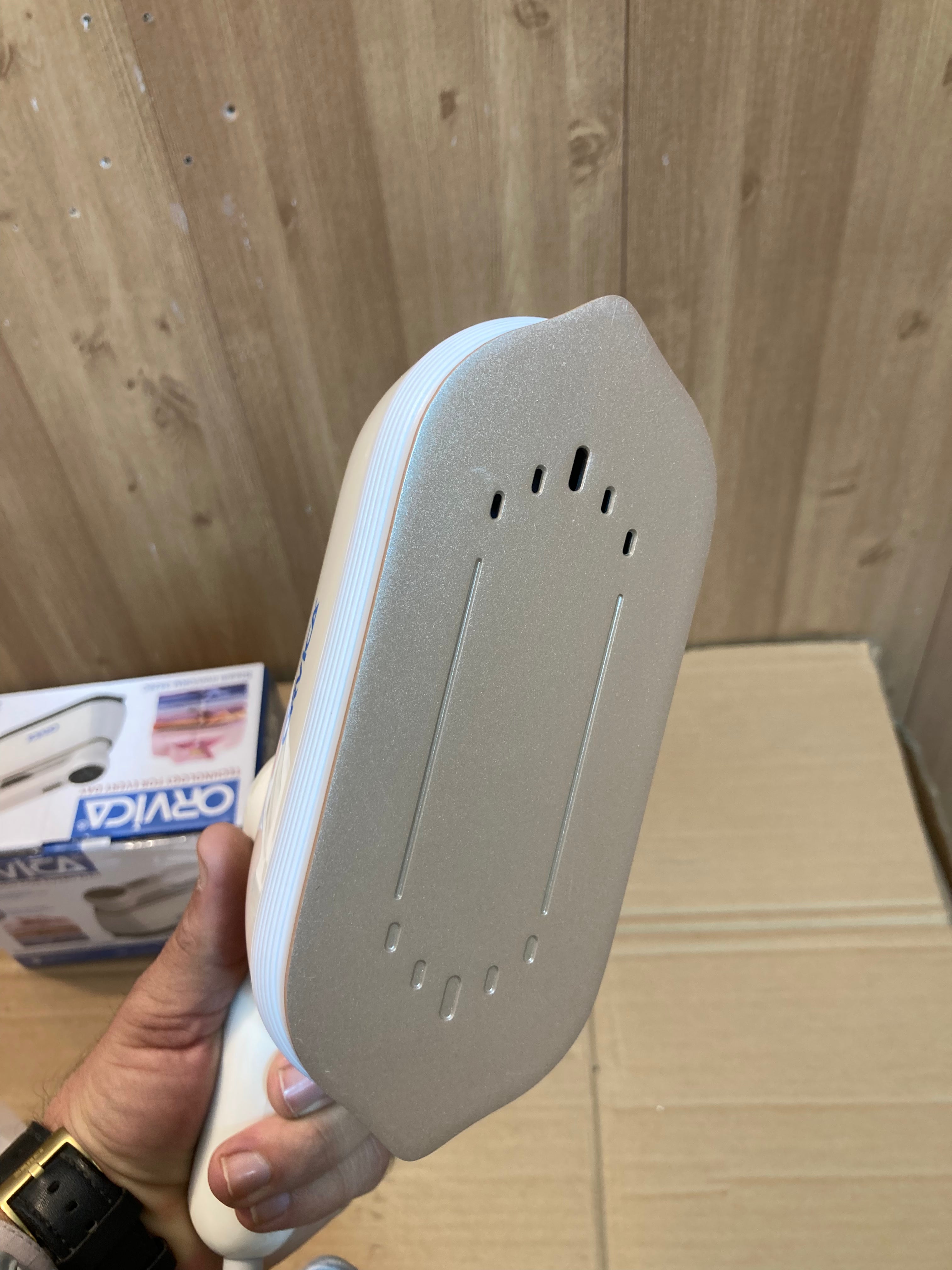 Orvica Russia Handheld Digital 2400W Steam Iron ORM-3528C