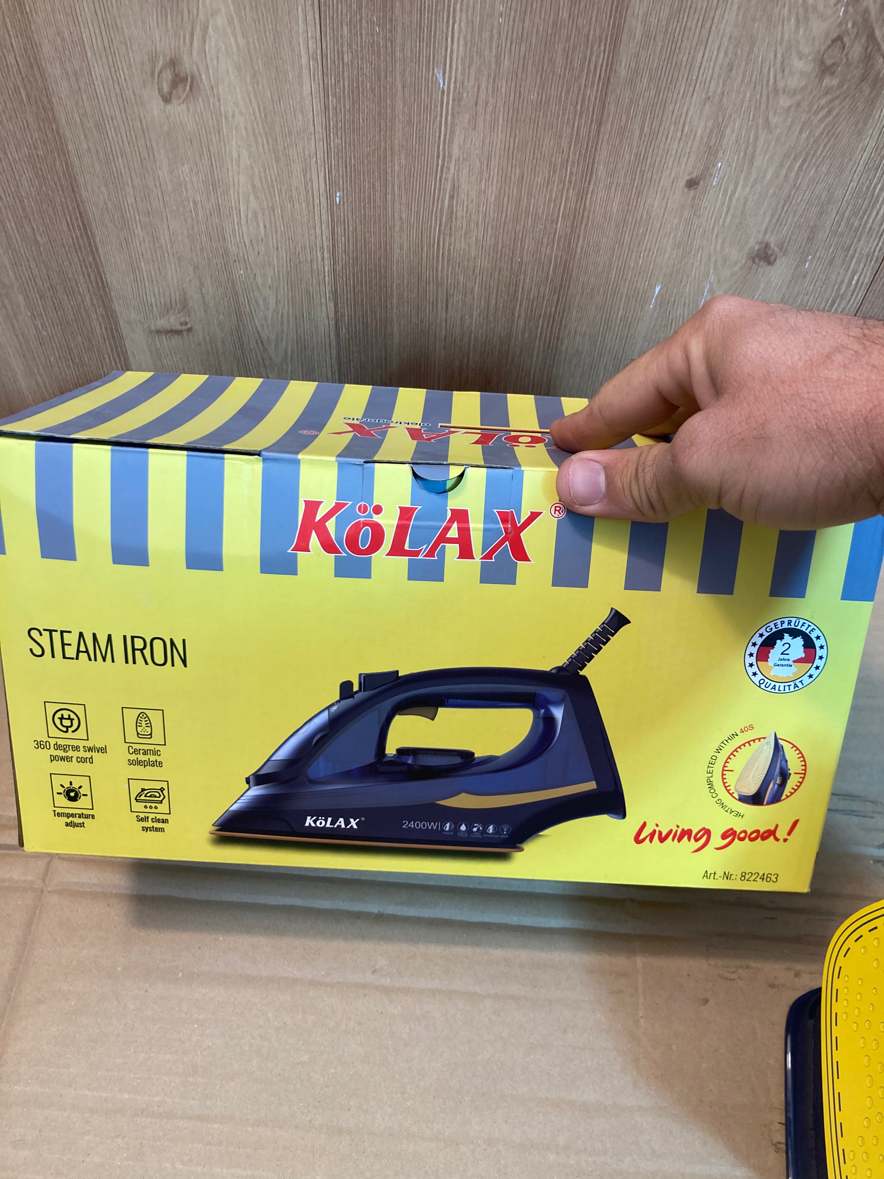 KoLAX Germany Ceramic Soleplate Steam Iron 2400W