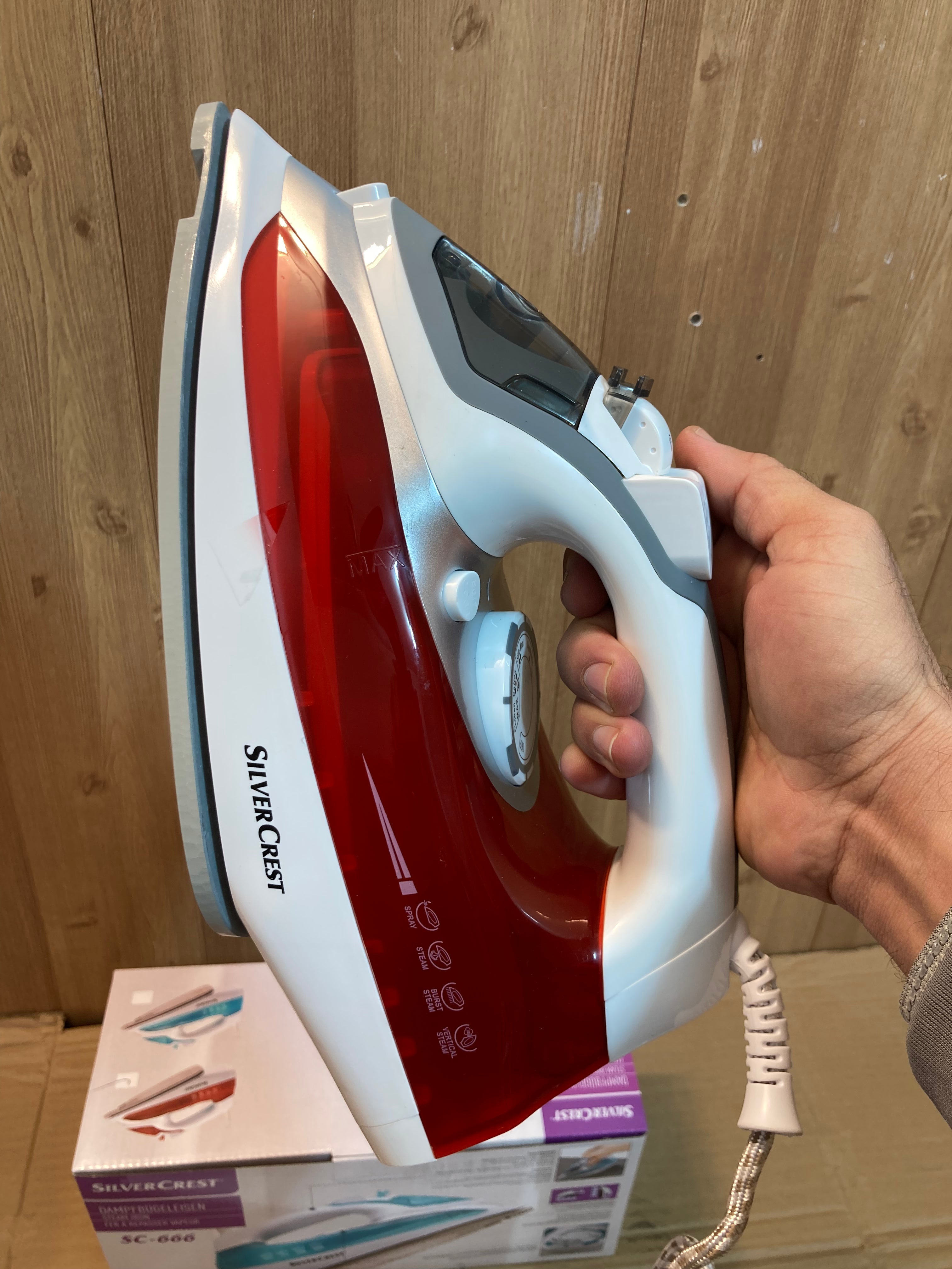 Silver Crest Germany 2600W Steam Iron SC-666