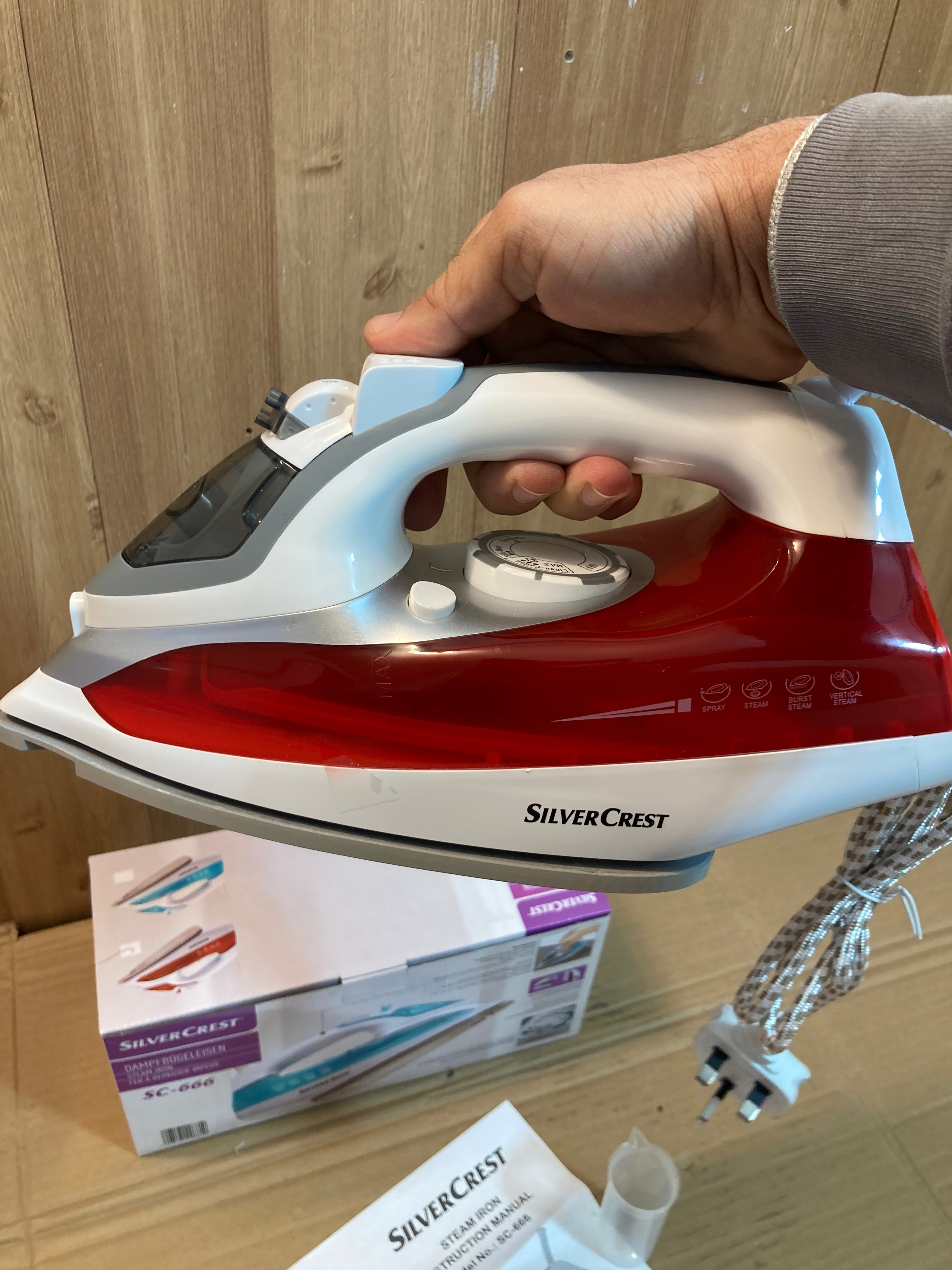 Silver Crest Germany 2600W Steam Iron SC-666
