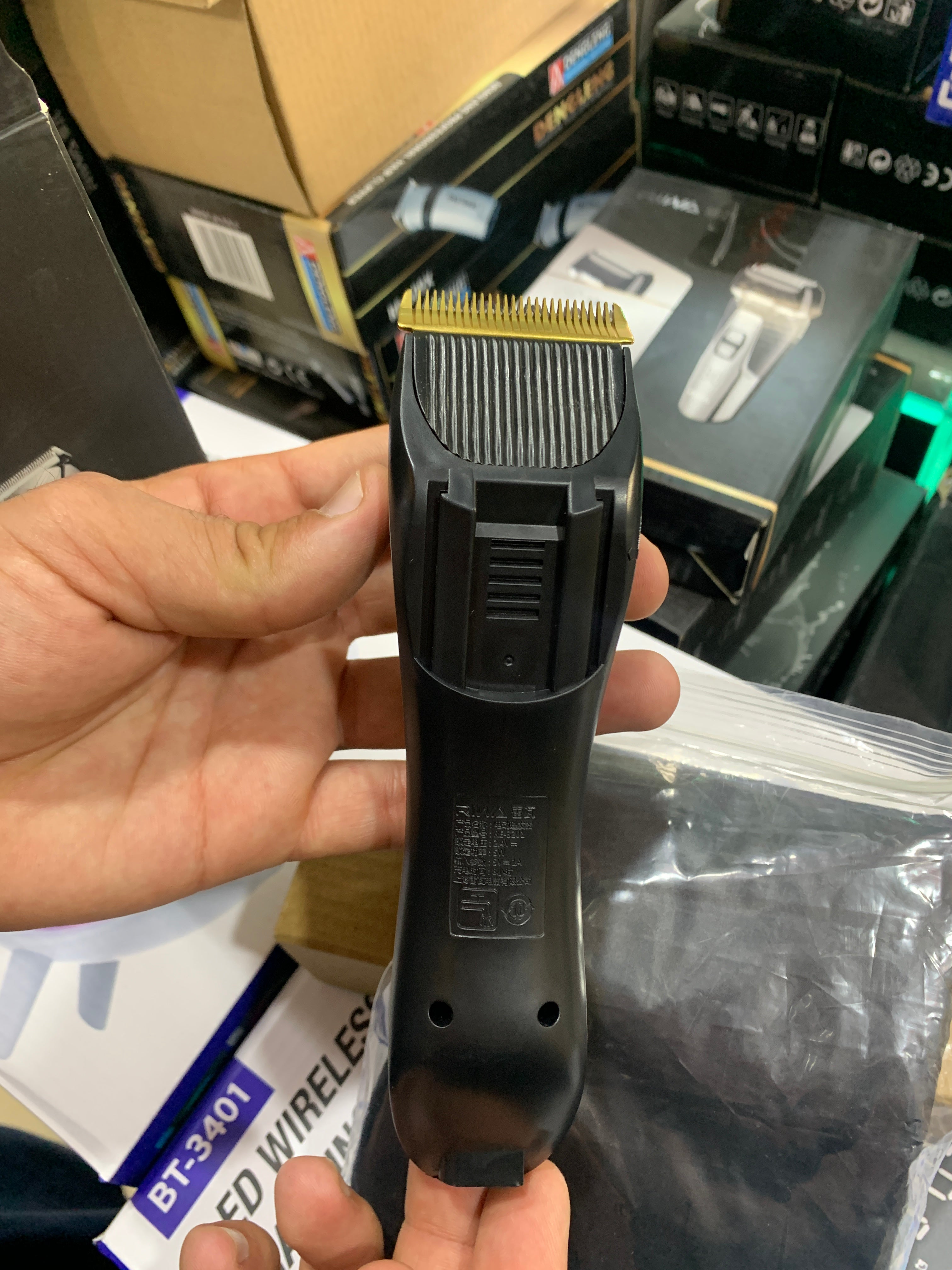 Imported RIWA Hair Trimmer.