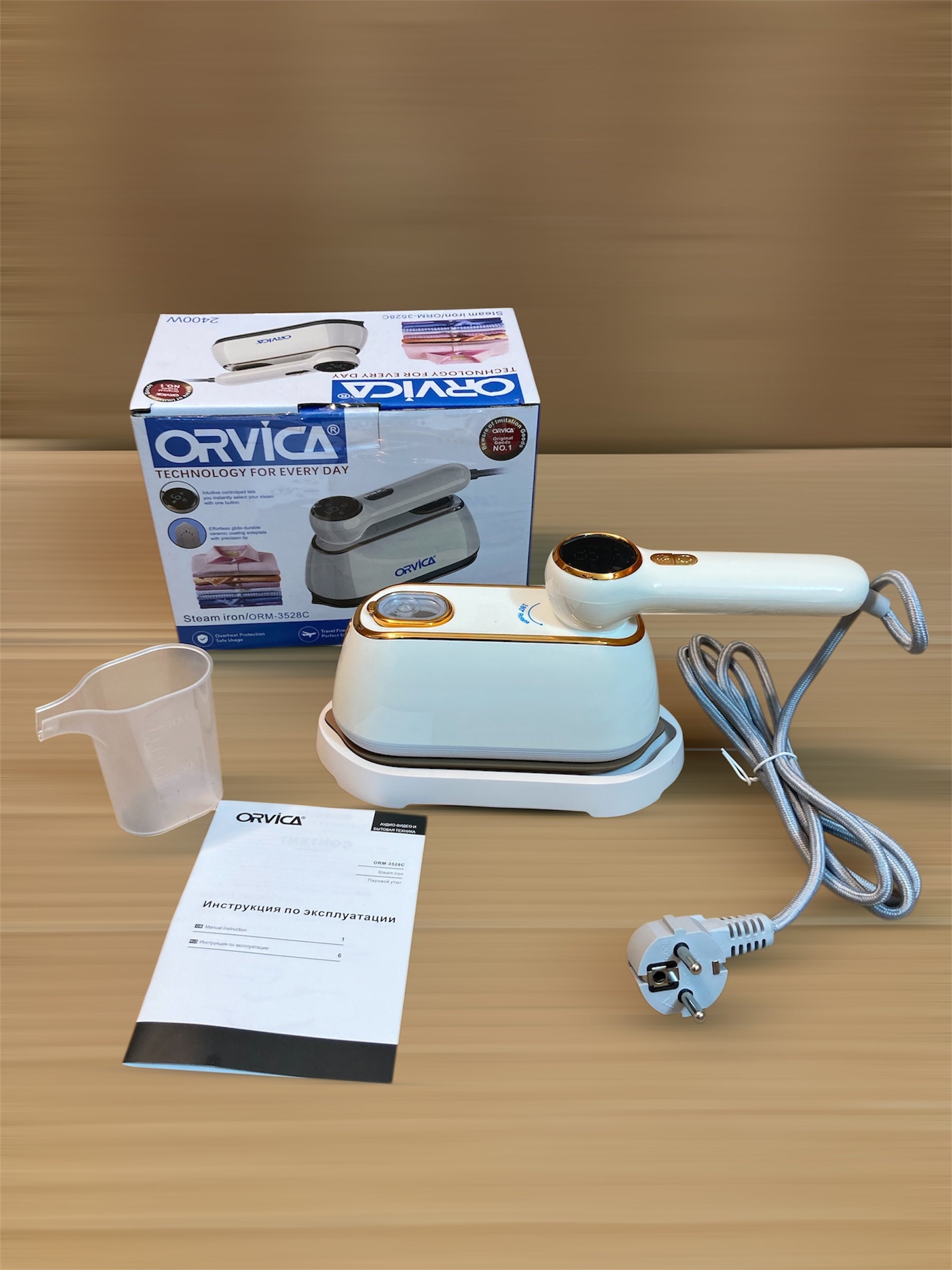 Orvica Russia Handheld Digital 2400W Steam Iron ORM-3528C
